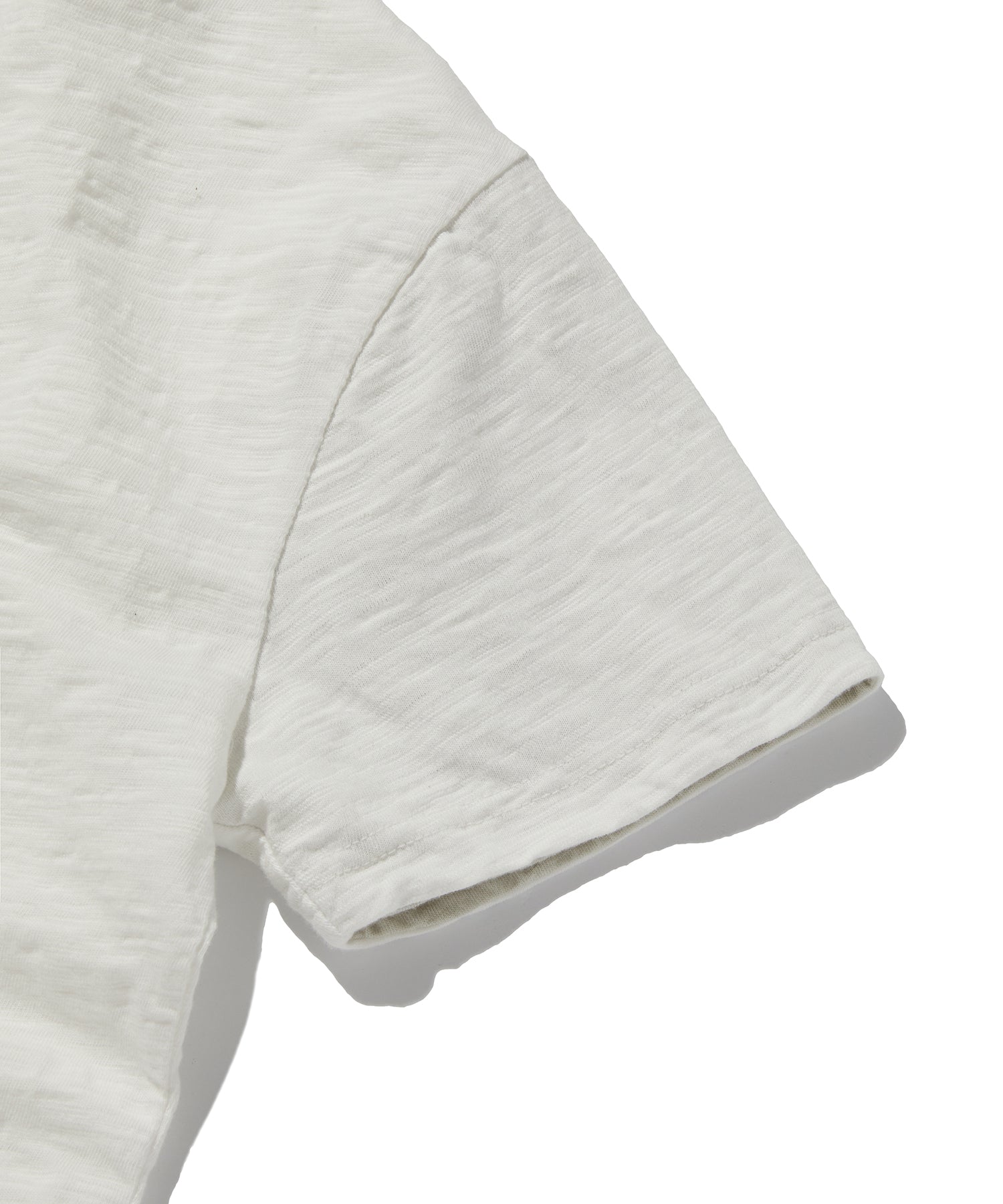 TEXTURED LAYERED TEE [WHITE]