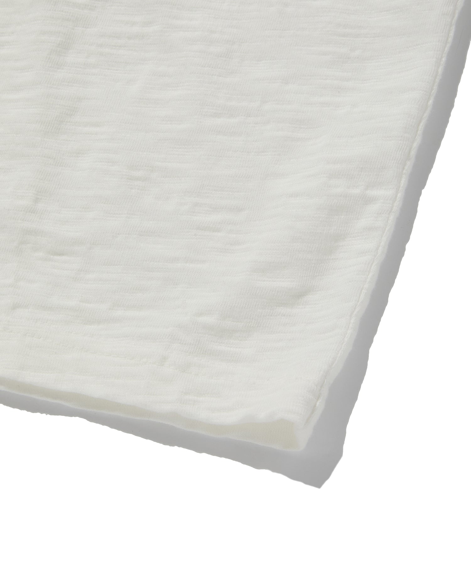 TEXTURED LAYERED TEE [WHITE]