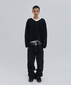V NECK ROLLED KNIT [BLACK]