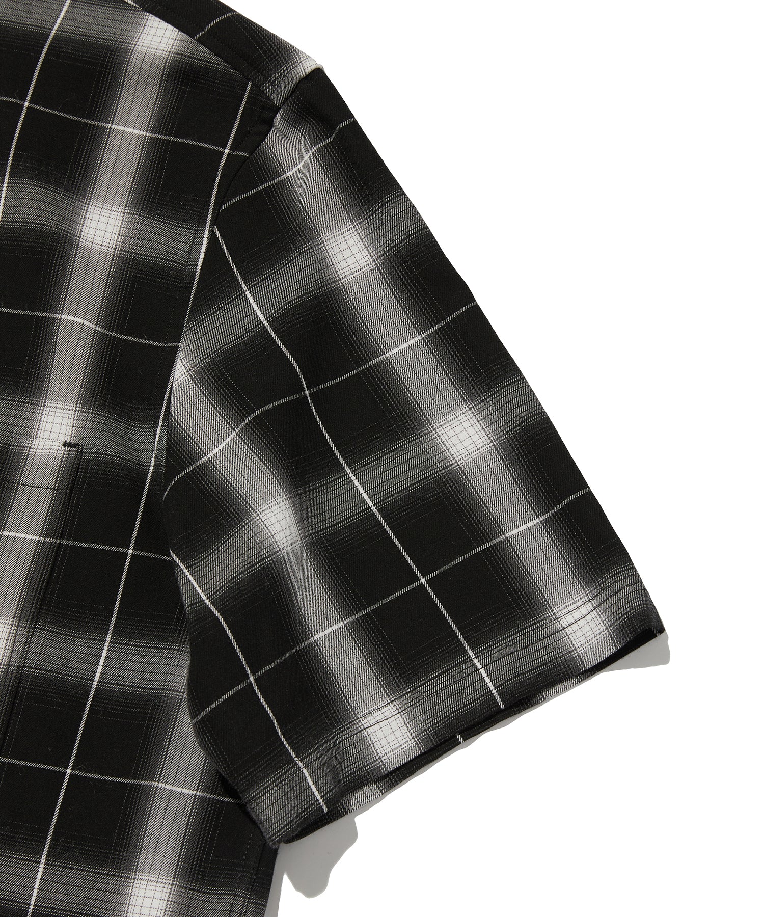CHECK SHORT SLEEVE SHIRT [BLACK]