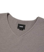 V NECK ROLLED KNIT [GRAY]
