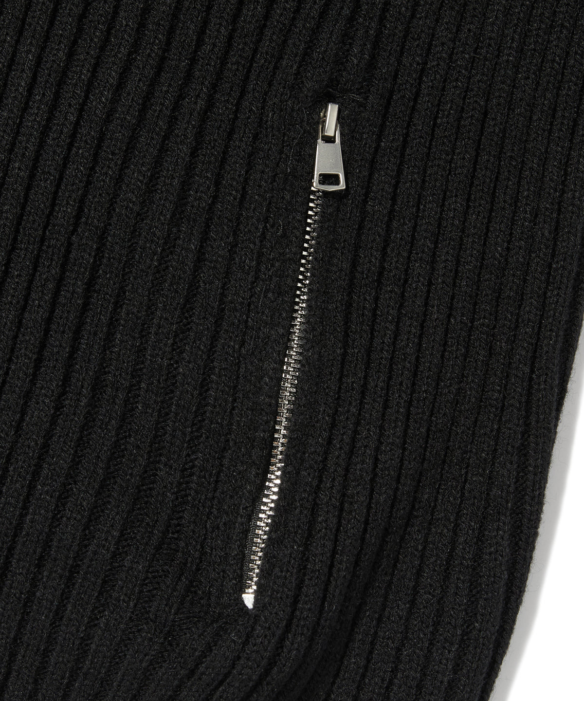 DAMAGE KNIT ZIP UP [BLACK]
