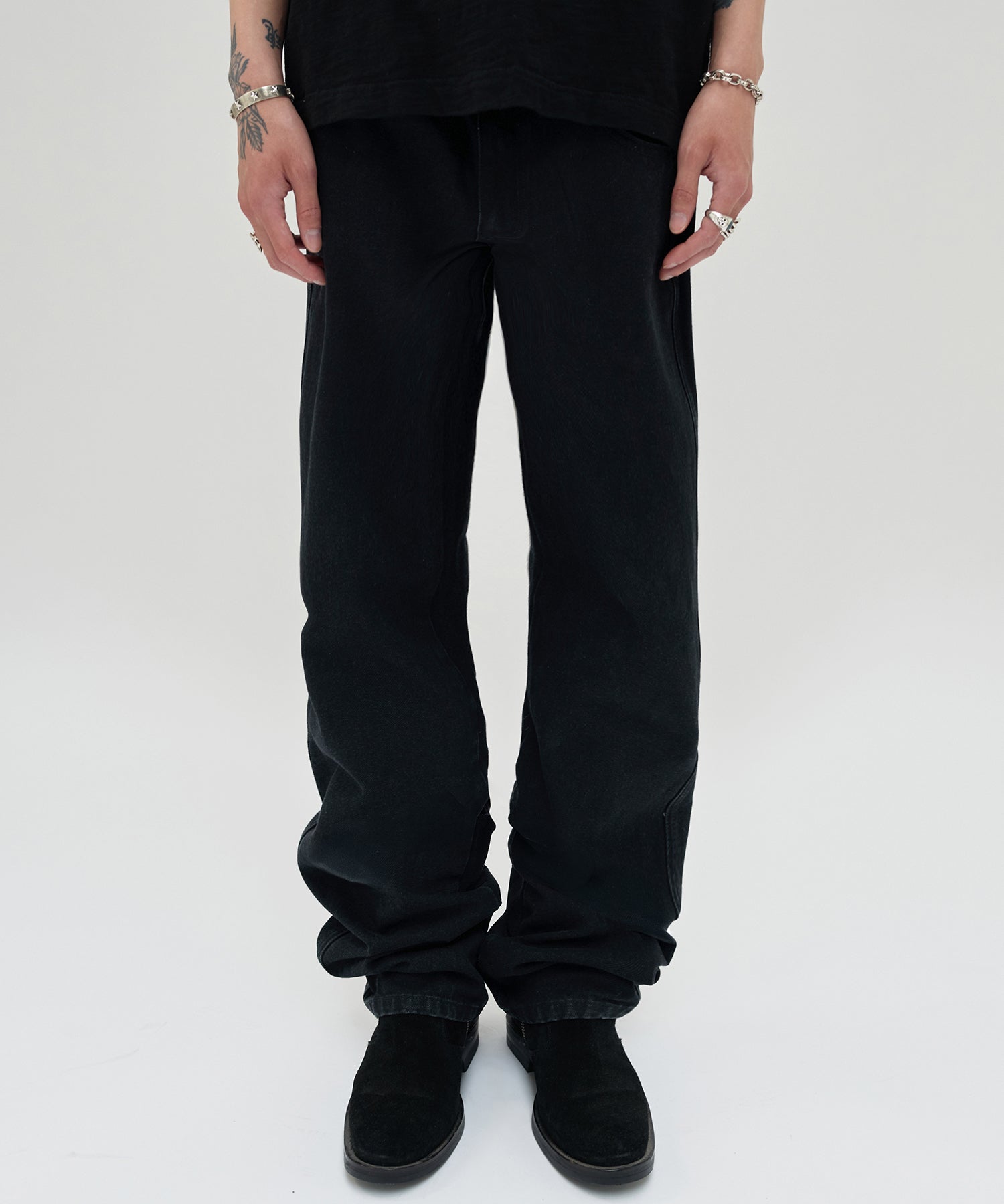 REGULAR STRAIGHT DENIM [BLACK]