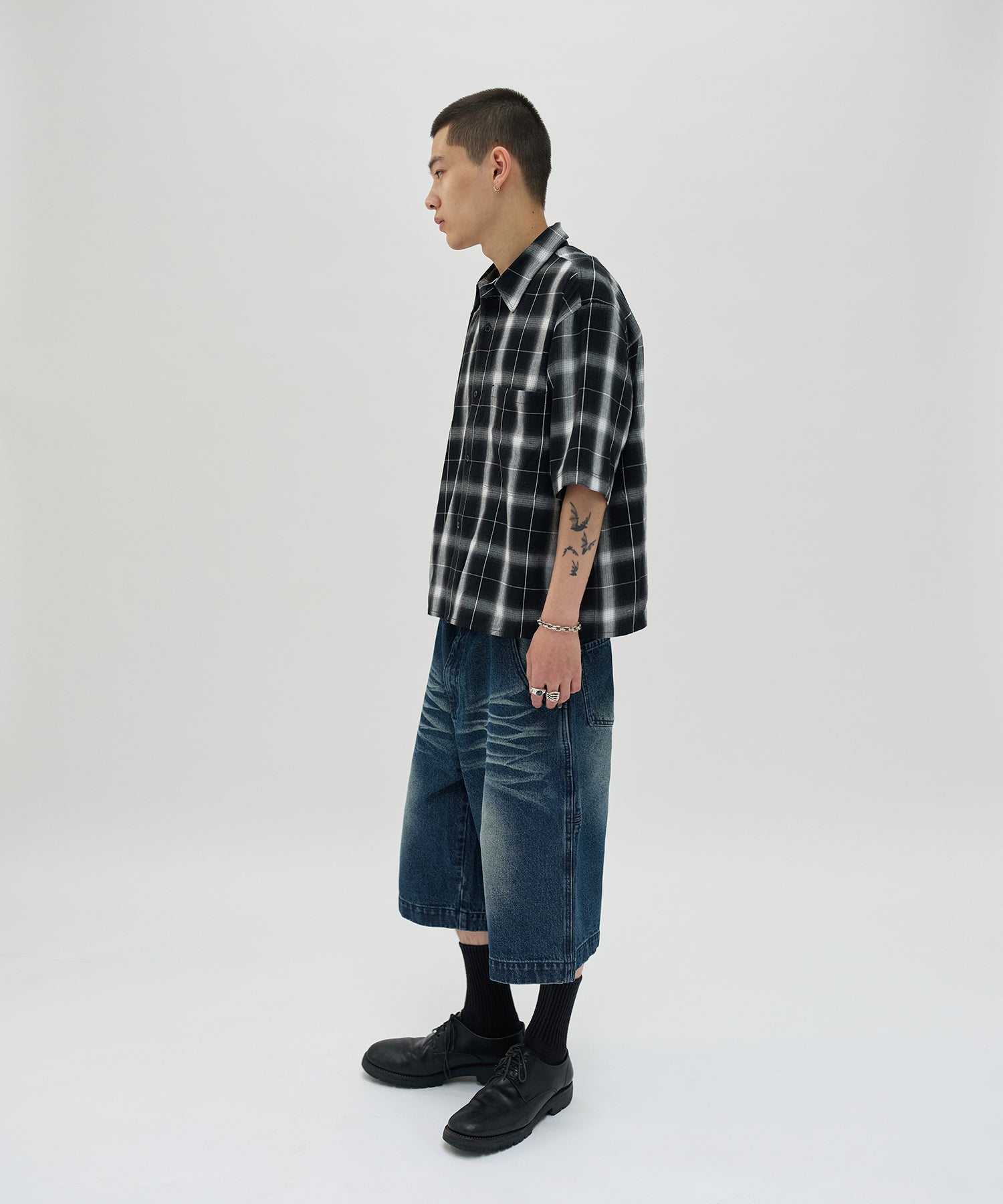 CHECK SHORT SLEEVE SHIRT [BLACK]