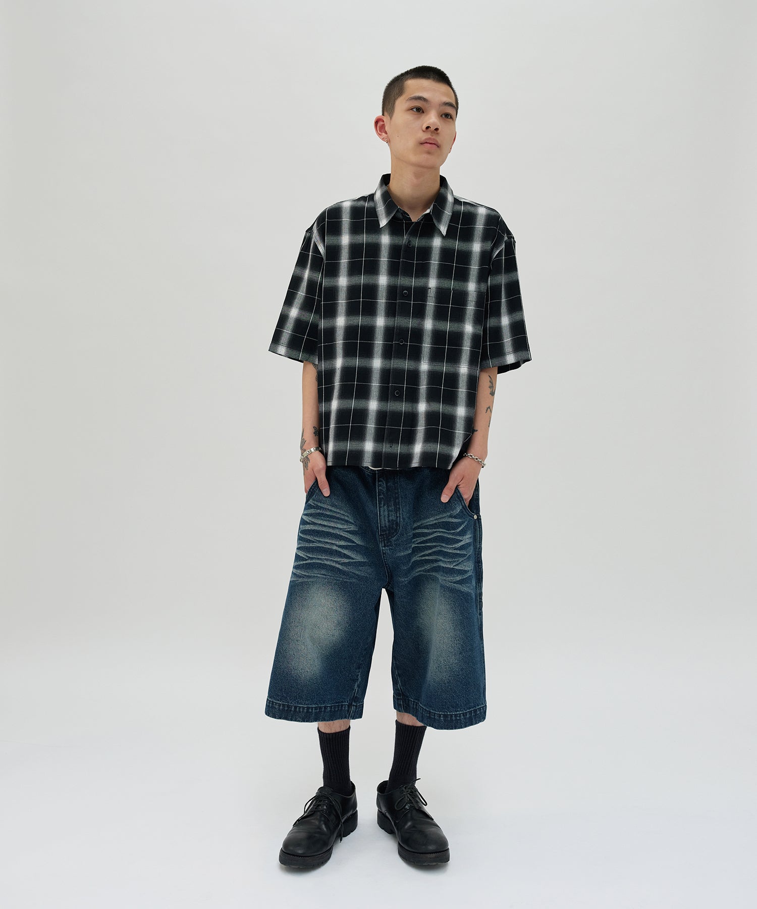 CHECK SHORT SLEEVE SHIRT [BLACK]