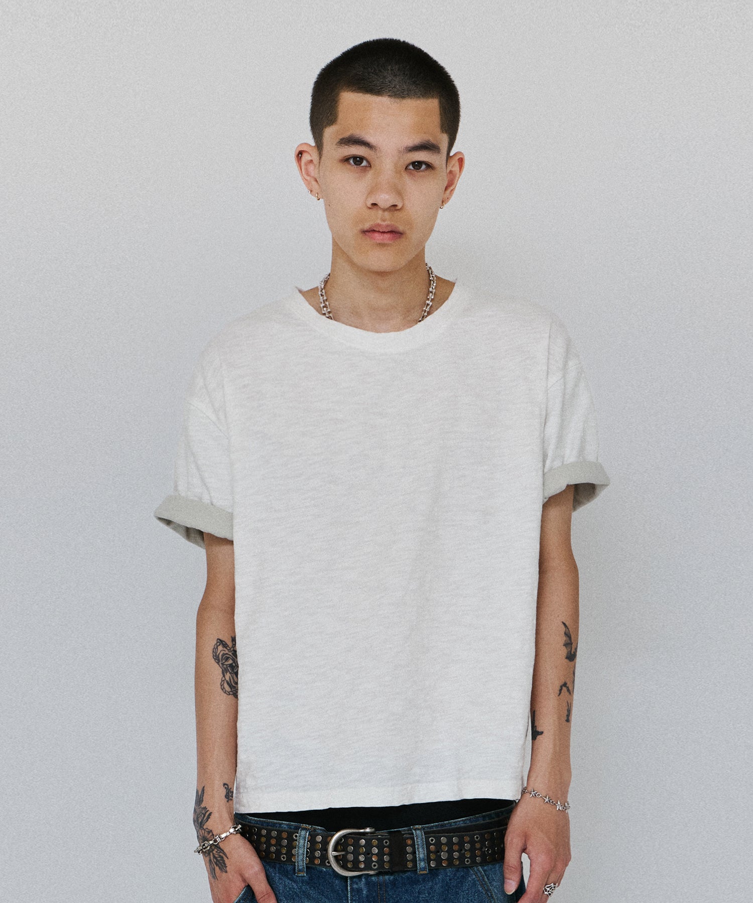 TEXTURED LAYERED TEE [WHITE]
