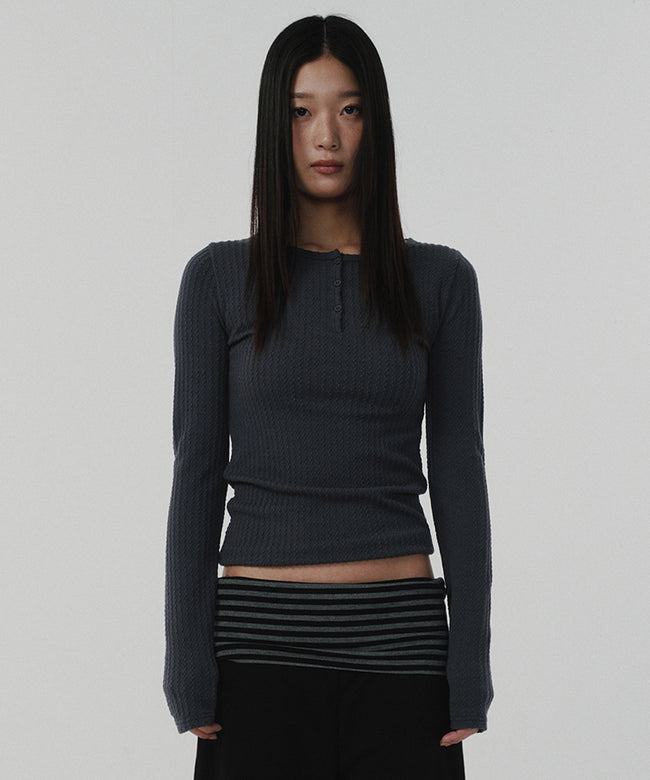 CABLE HENLEY NECK [CHARCOAL GRAY] Hover Image