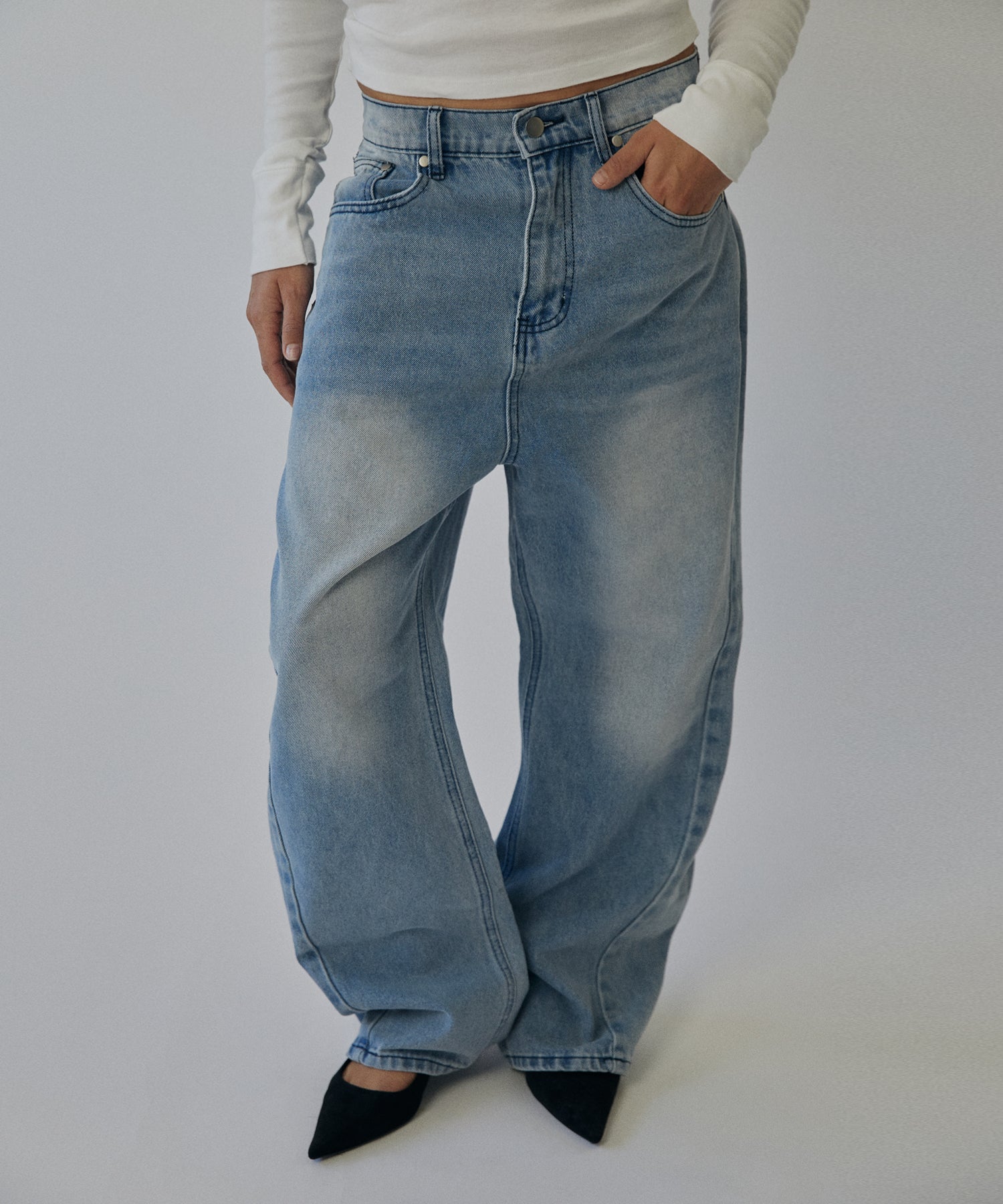 CINCH BACK DENIM [LIGHT BLUE]