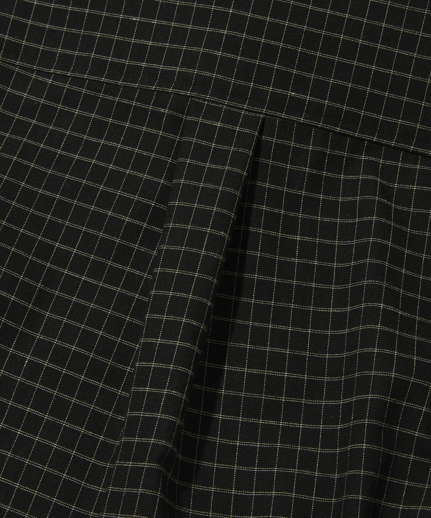 CROPPED CHECK SHIRT [BLACK]