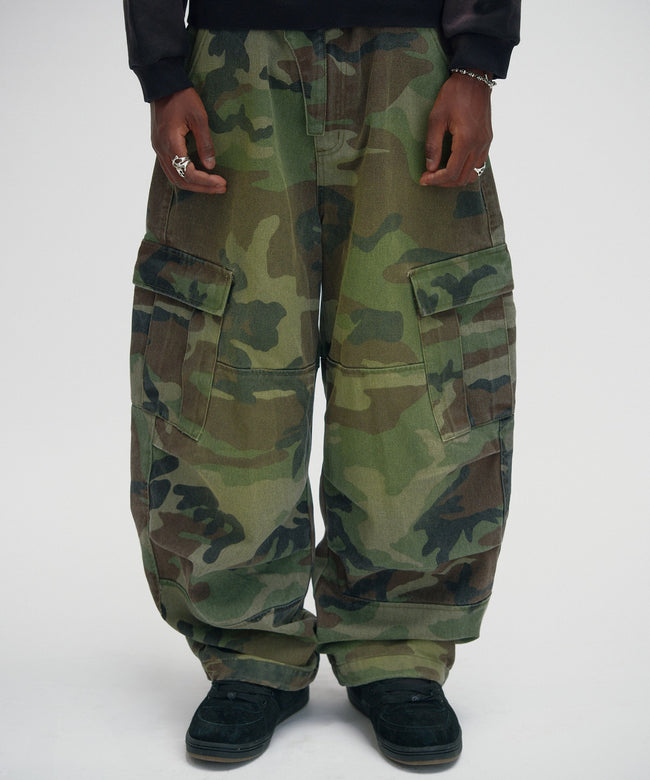 WASHED CARGO PANTS [GREEN CAMO] Main Image