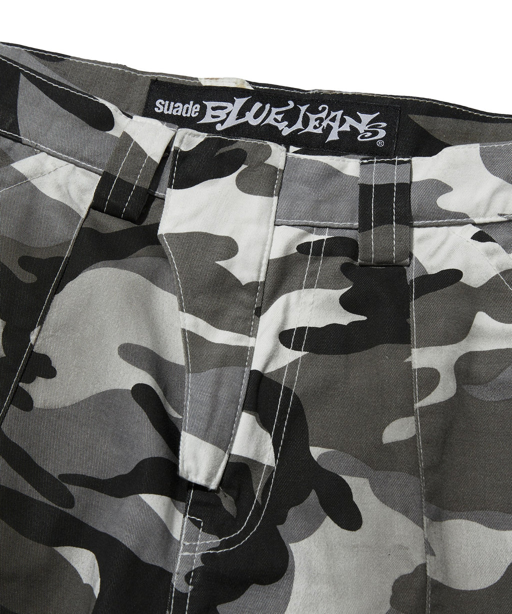 WIDE CARGO SHORTS [WHITE CAMO]