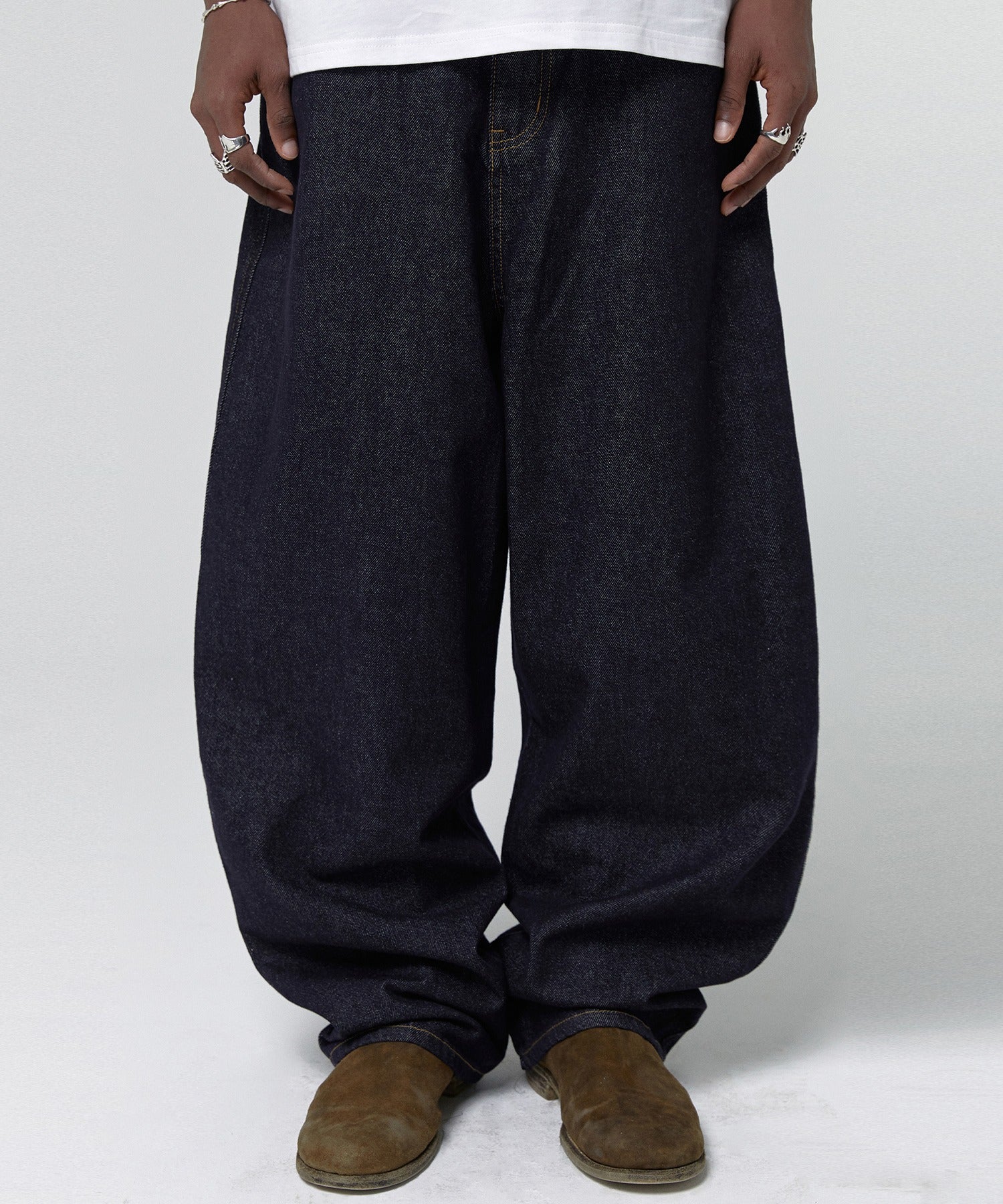 CONTOUR POCKET DENIM [RAW INDIGO]