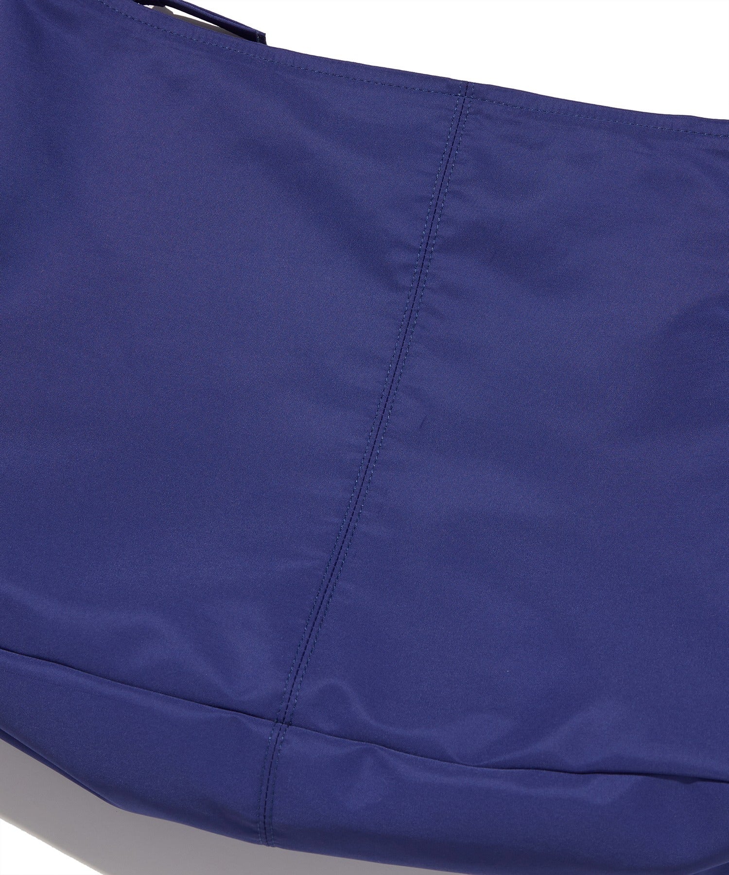 HALFMOON CROSS BAG [PURPLE]