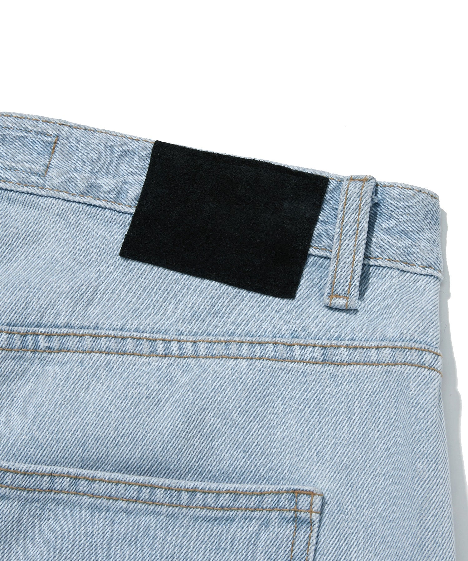 CARPENTER DENIM SHORTS [LIGHT BLUE]