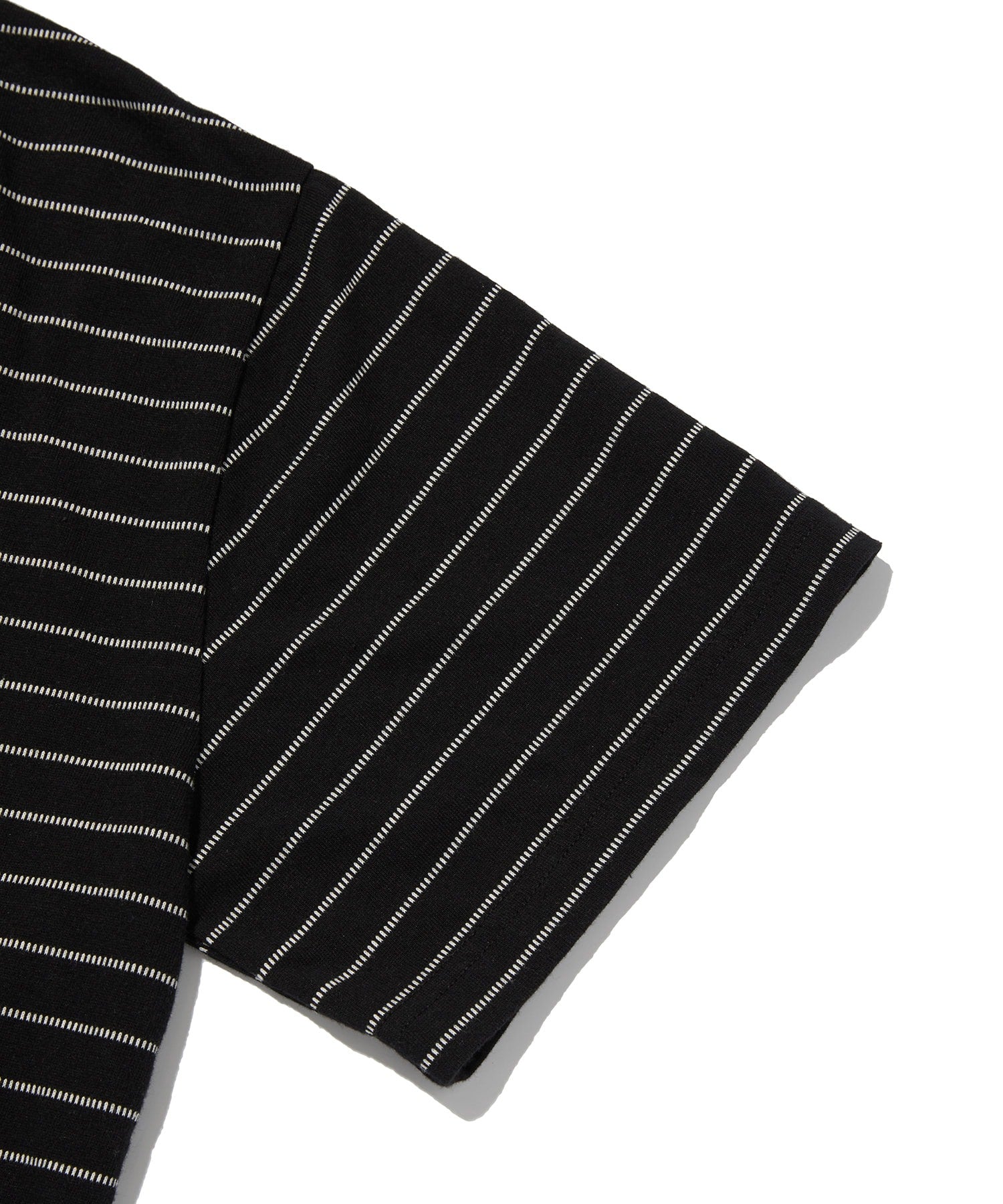 TEXTURED POCKET TEE [BLACK WHITE]