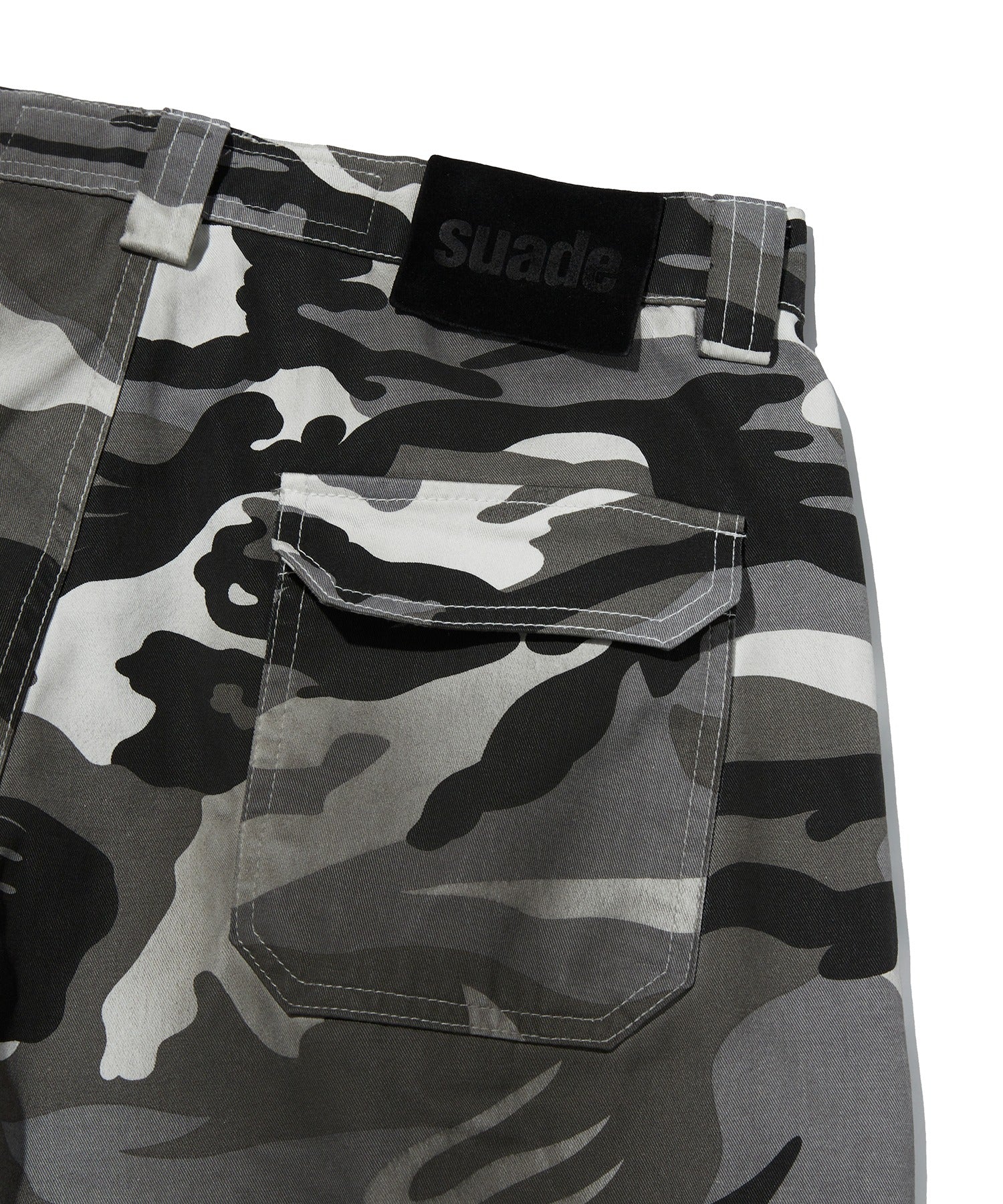WIDE CARGO SHORTS [WHITE CAMO]