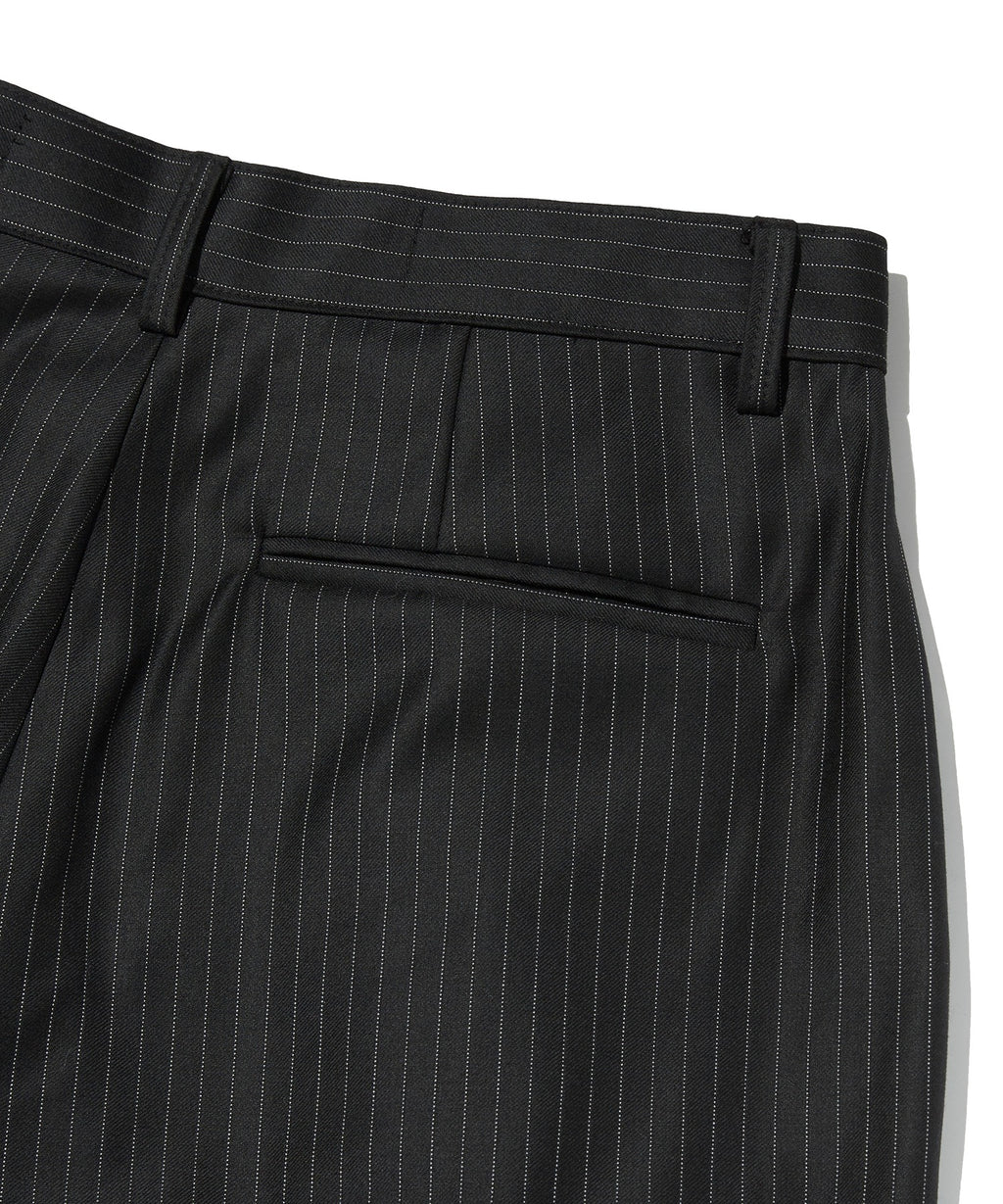 TWO TUCK STRIPE SLACKS [BLACK]