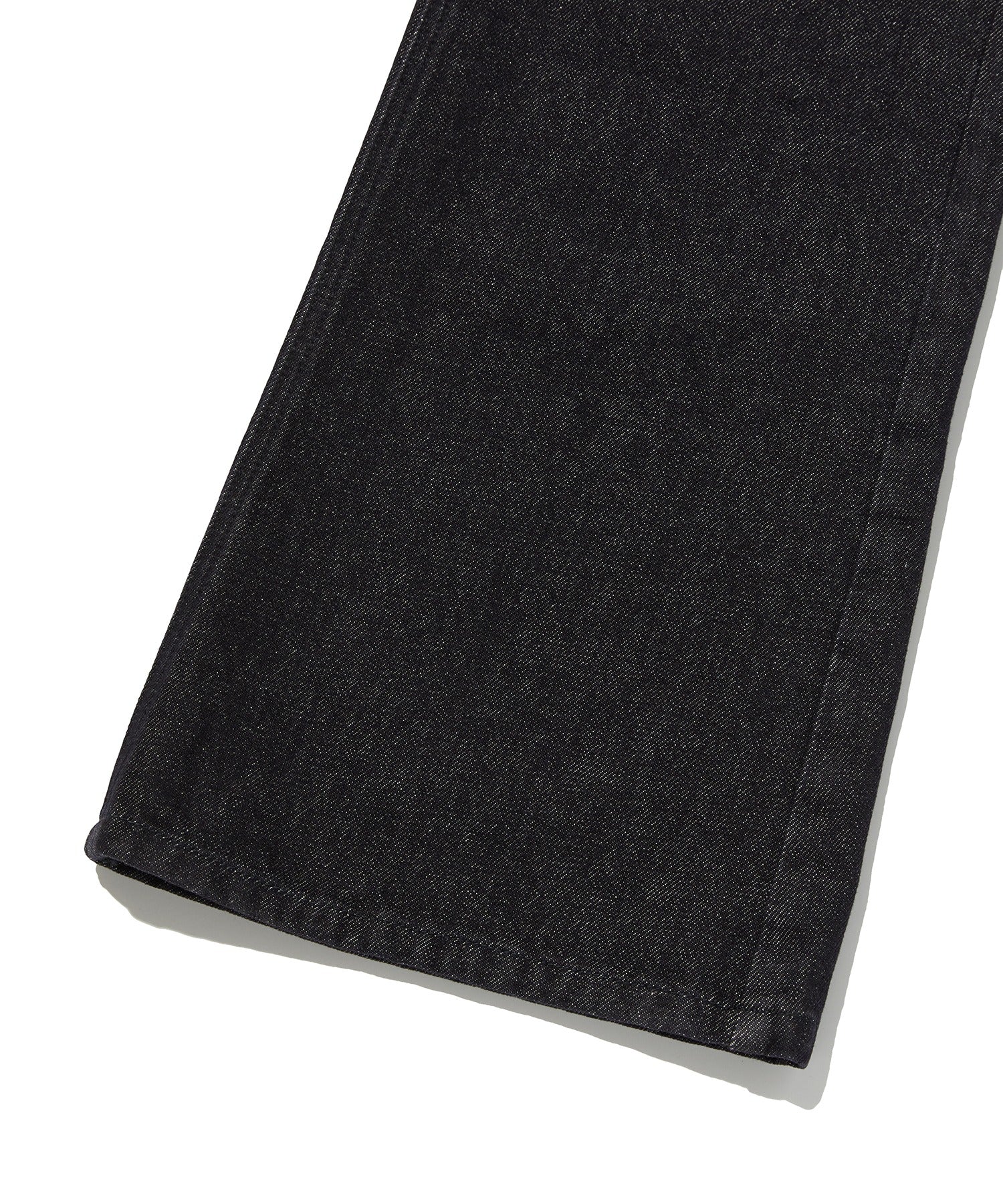 CURVED FLARE DENIM [RAW INDIGO]