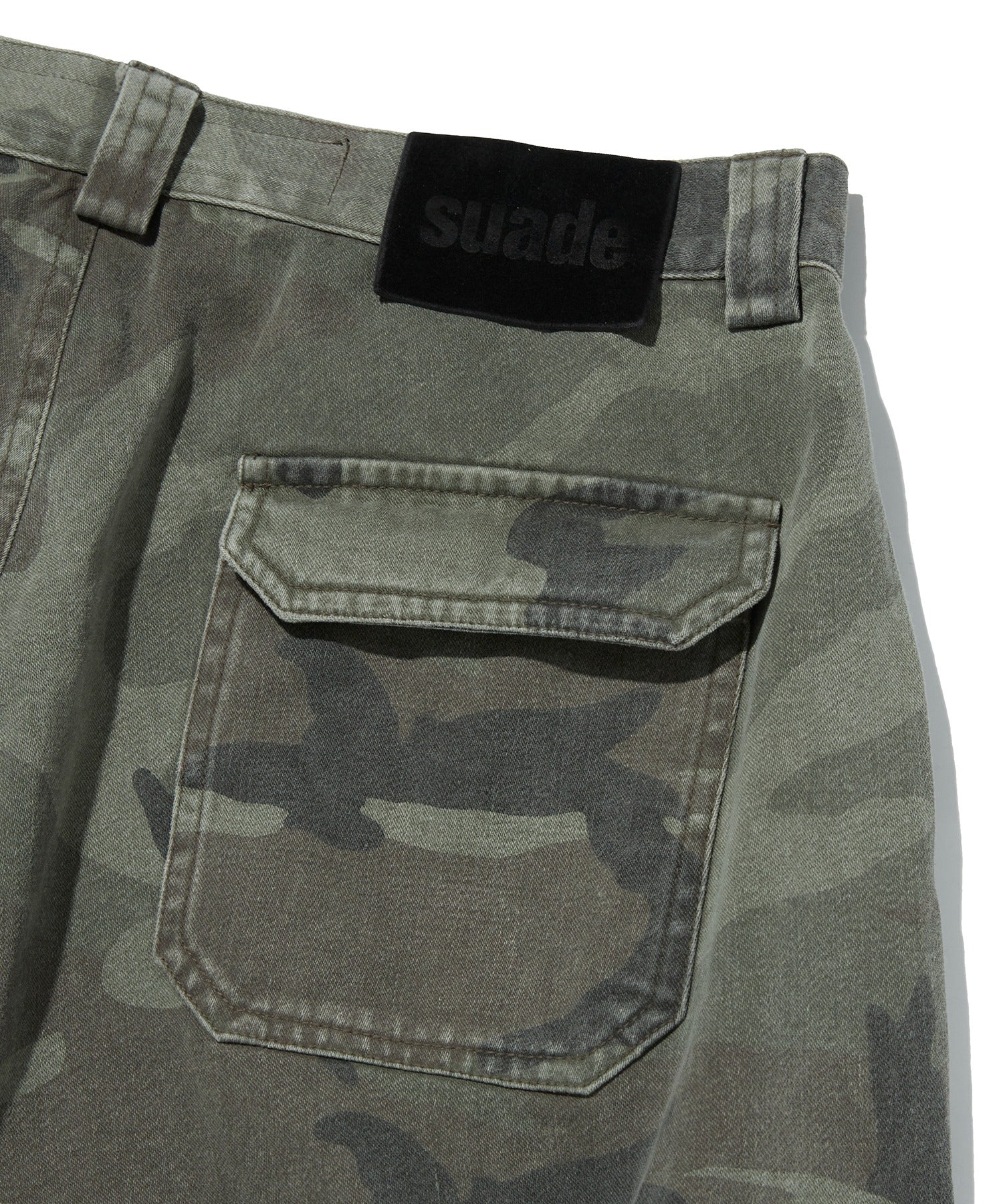 WIDE CARGO SHORTS [GREEN CAMO]