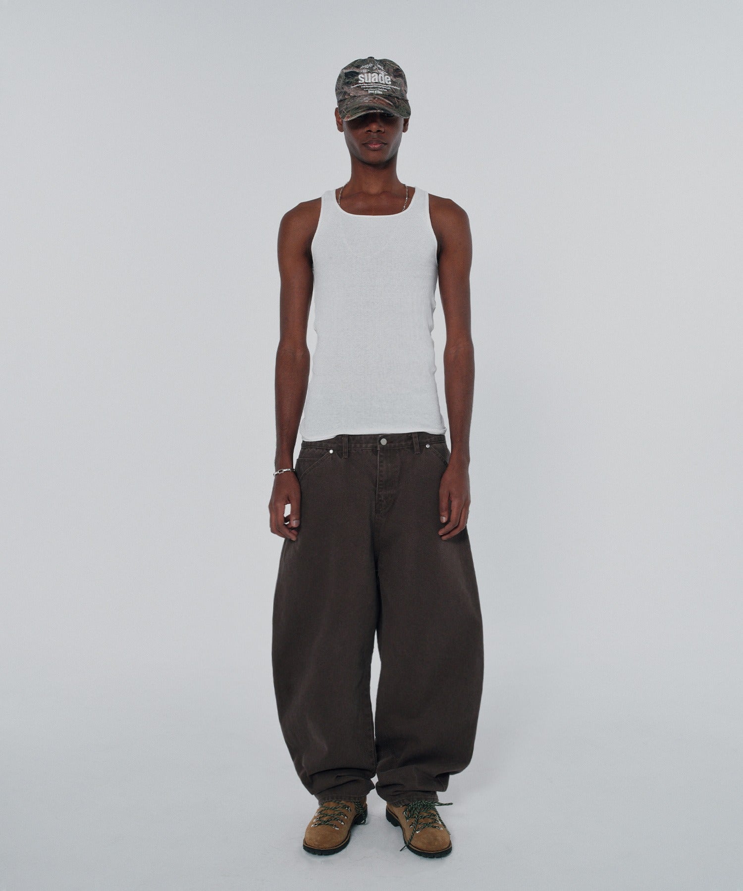 CONTOUR POCKET DENIM [BROWN]