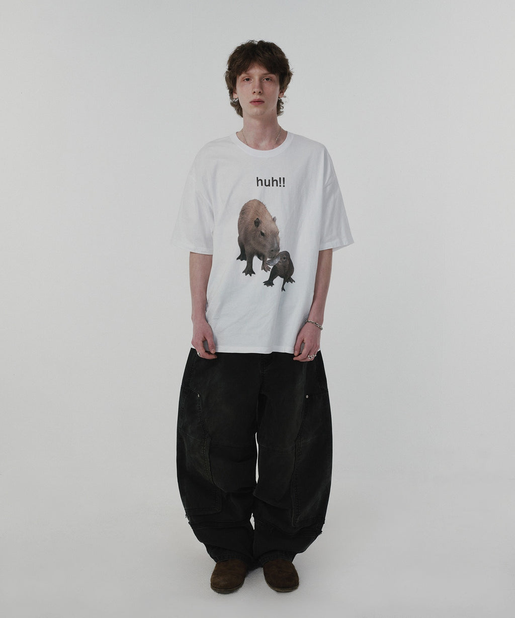 HUH!! CAPYBARA TEE [WHITE]