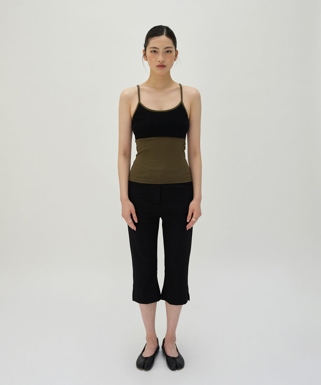 COLOR BLOCK SLEEVELESS [BLACK]