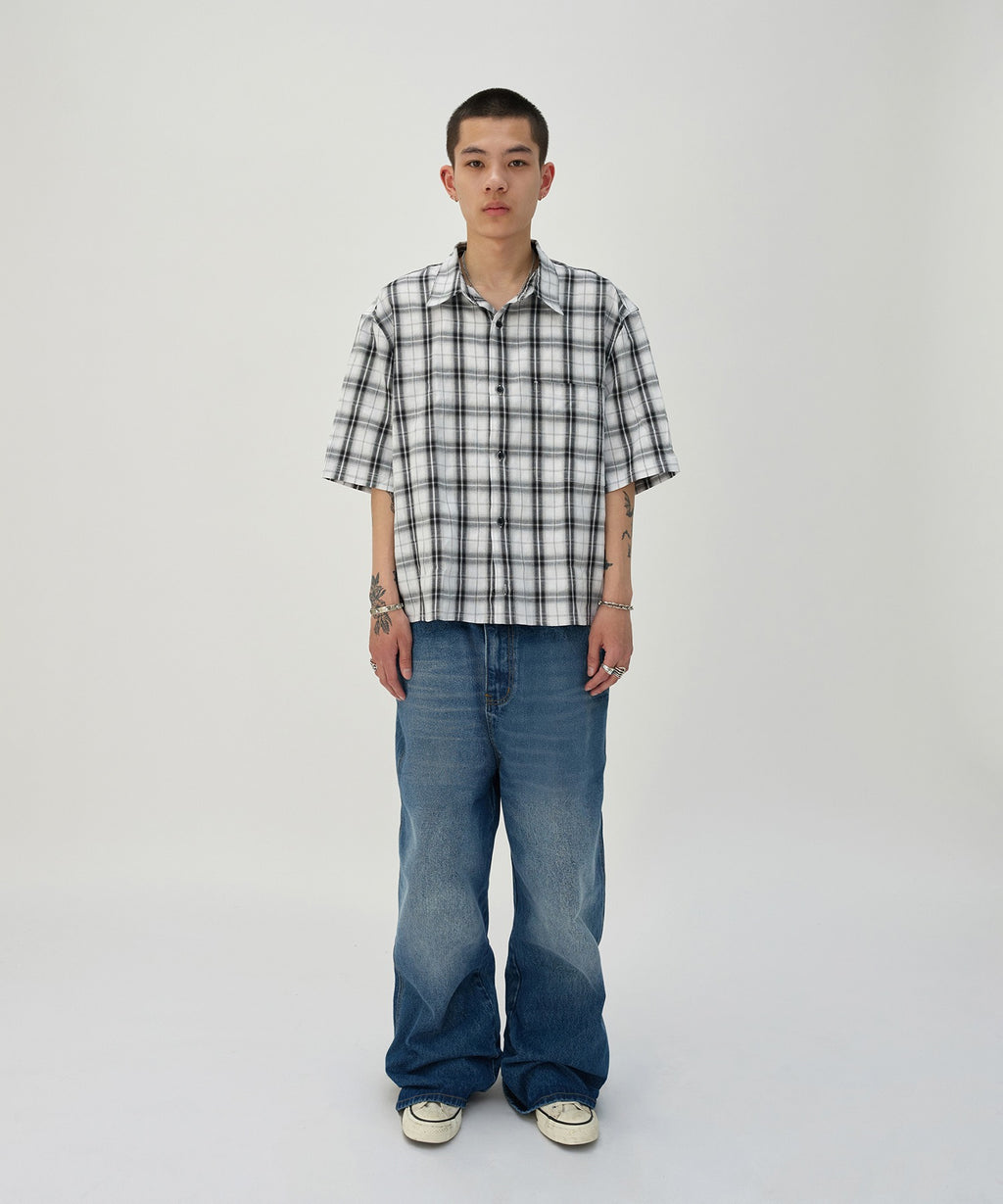 CURVED FLARE DENIM [BLUE]