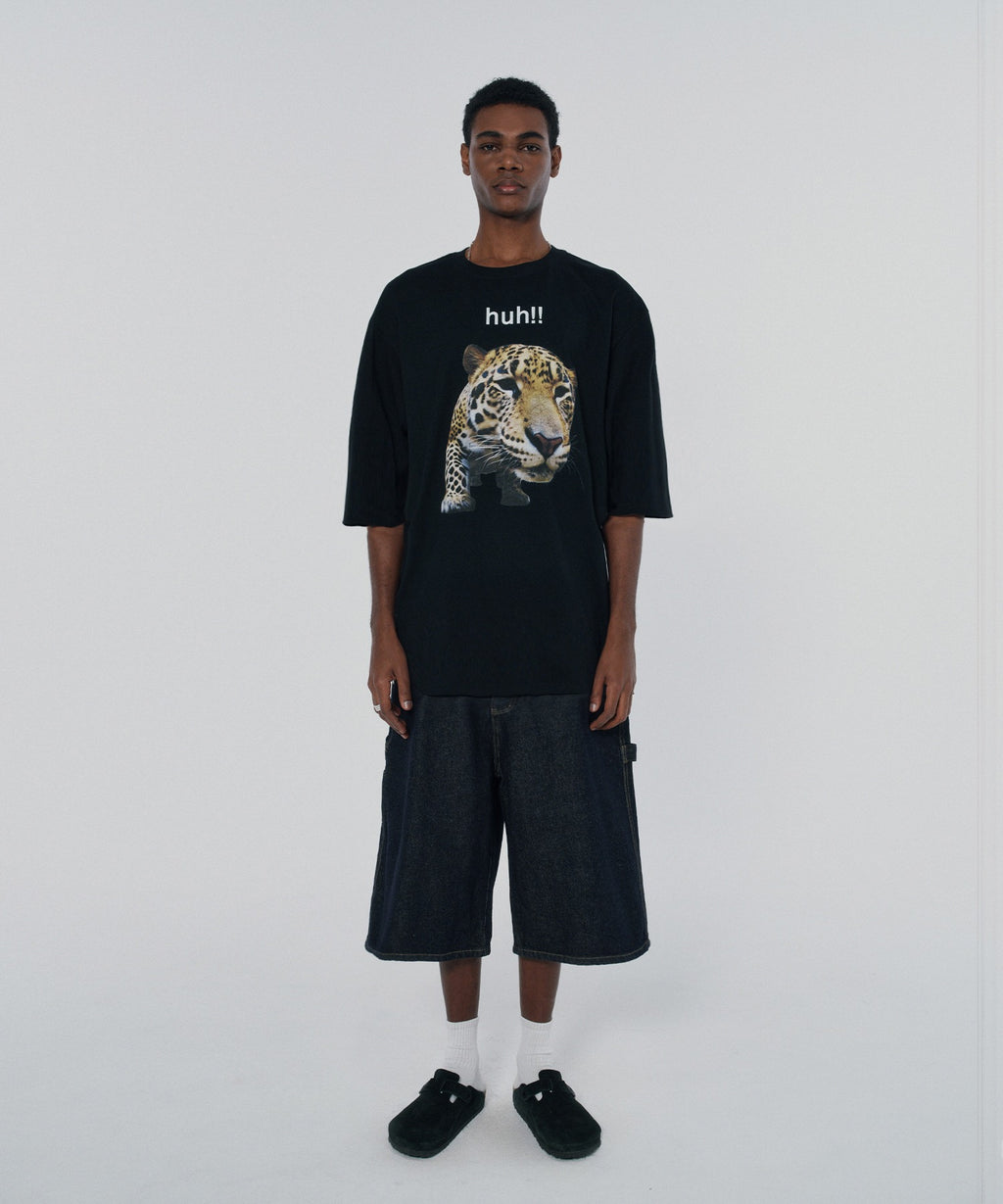 HUH!! LEOPARD TEE [BLACK]