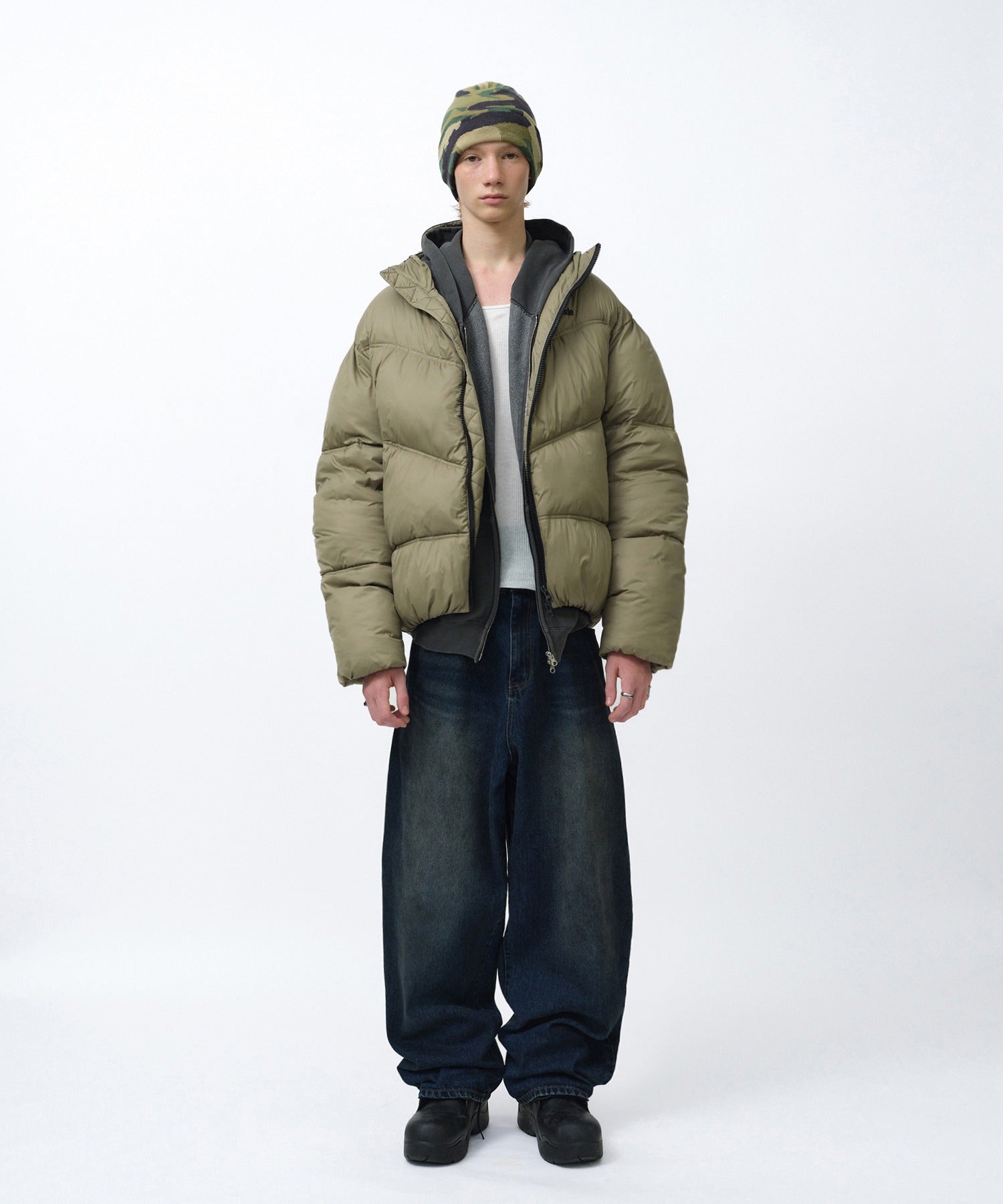 HOODED PUFFER JACKET [KHAKI]