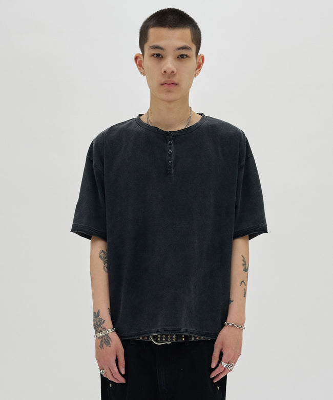 WASHED HENLEY NECK TEE [WASHING BLACK] Hover Image