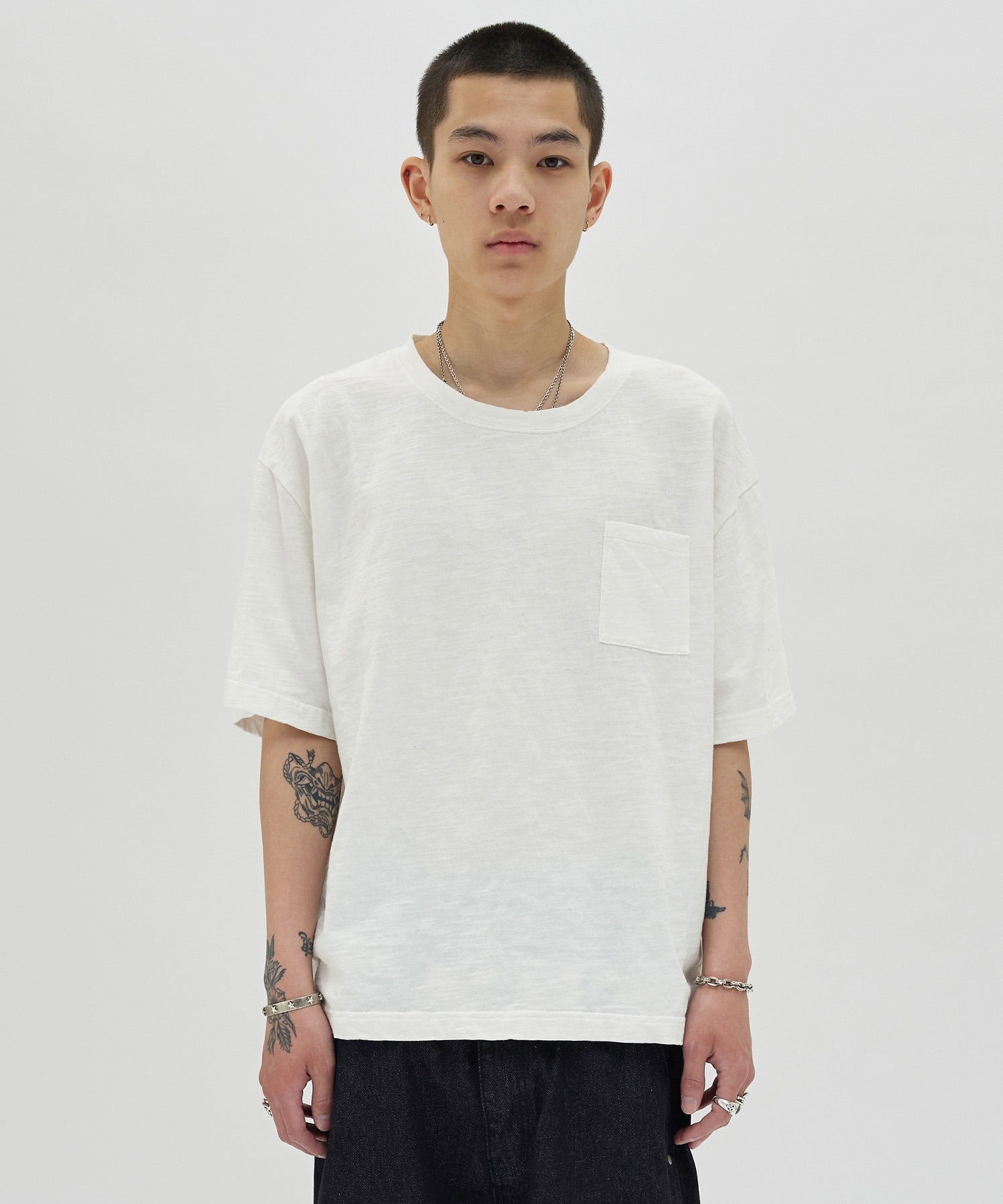 TEXTURED POCKET TEE [WHITE]
