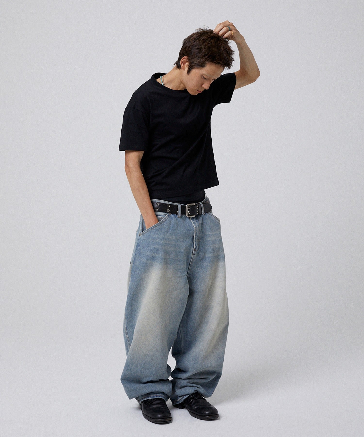 CROPPED TEE [BLACK]