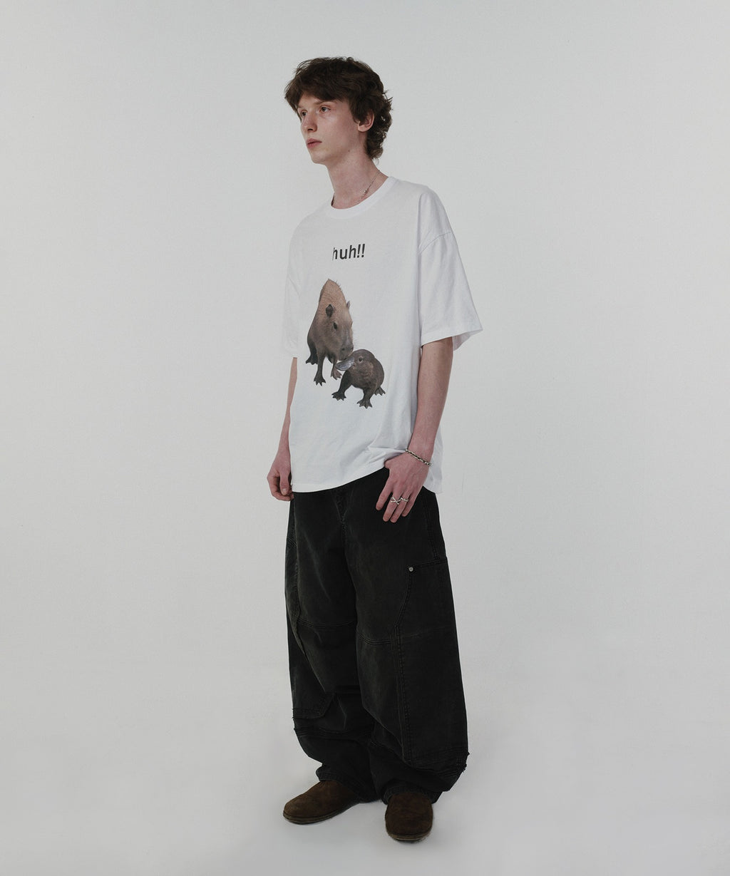 HUH!! CAPYBARA TEE [WHITE]