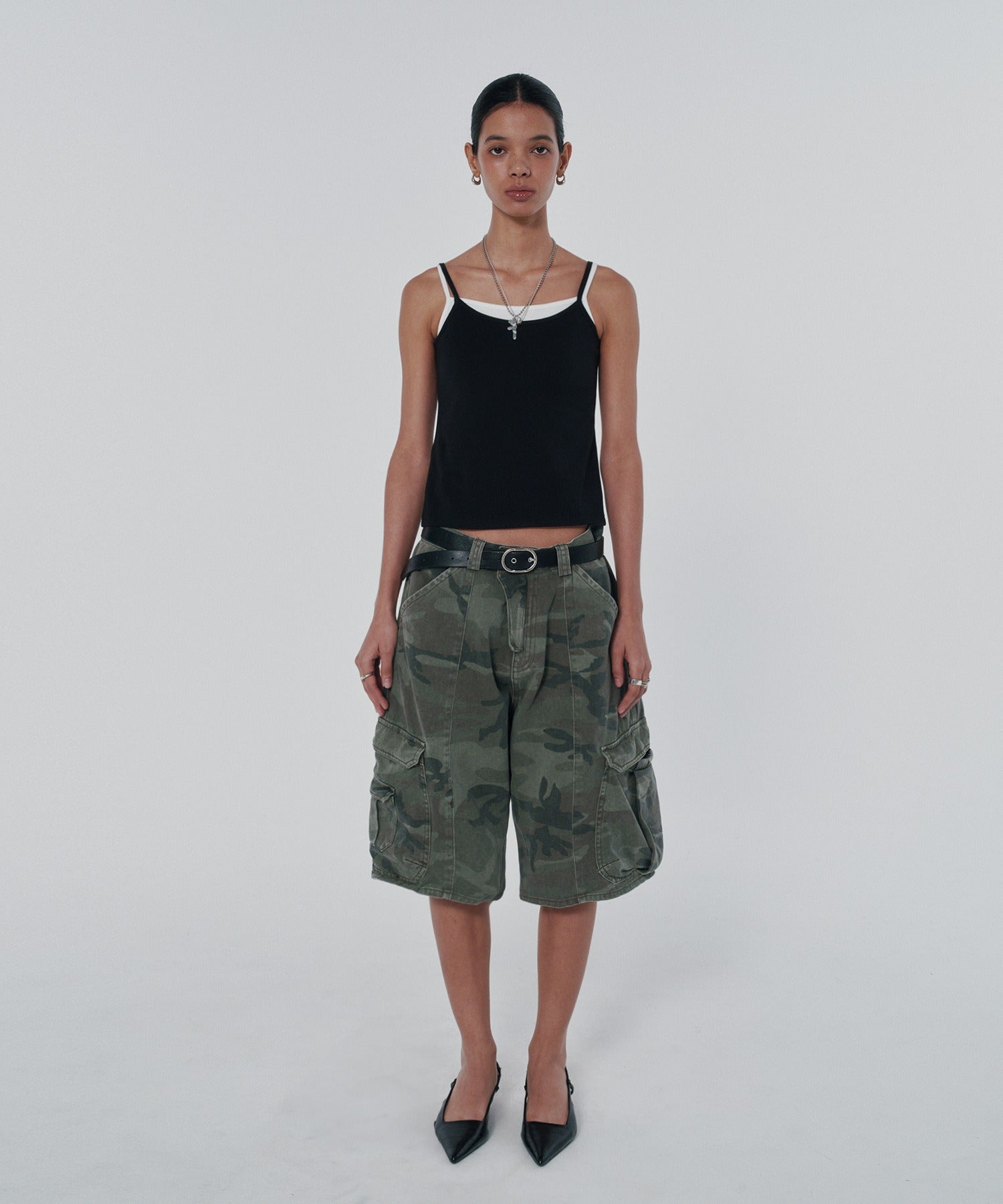 WIDE CARGO SHORTS [GREEN CAMO]