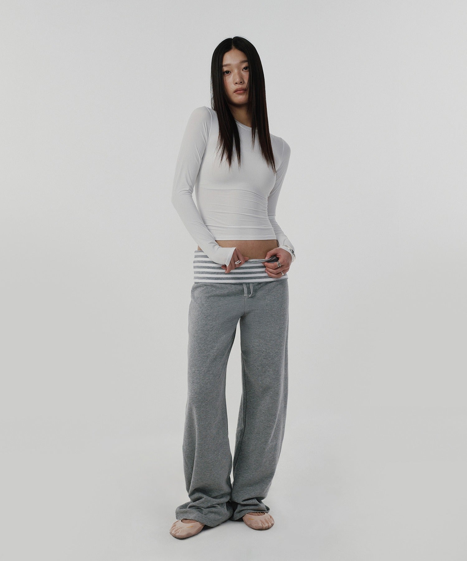 LAYERED LONG PANTS [GRAY]