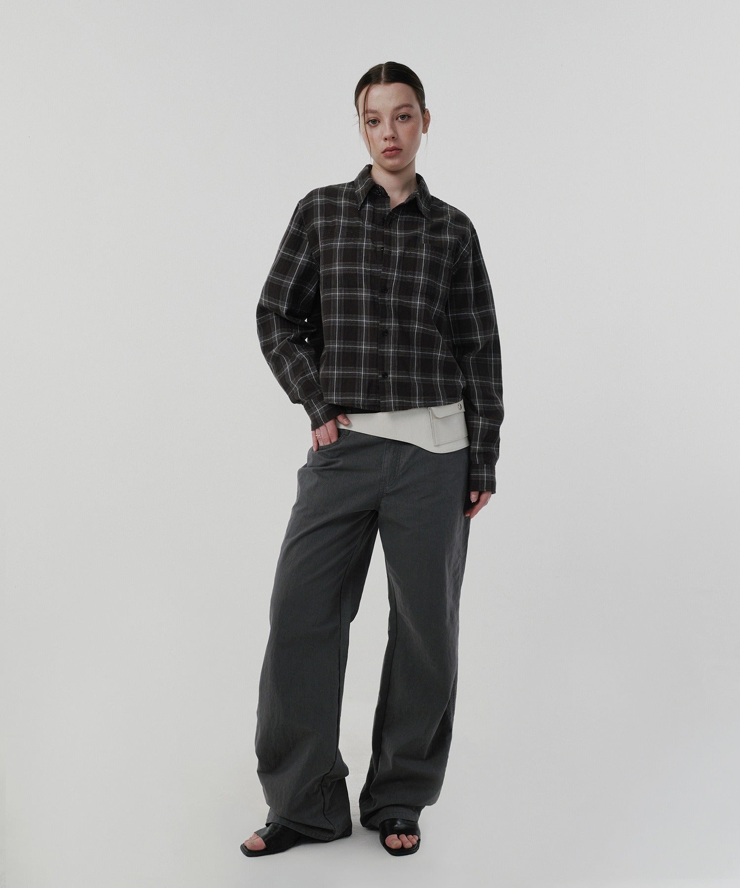 CROPPED CHECK SHIRT [GRAY]