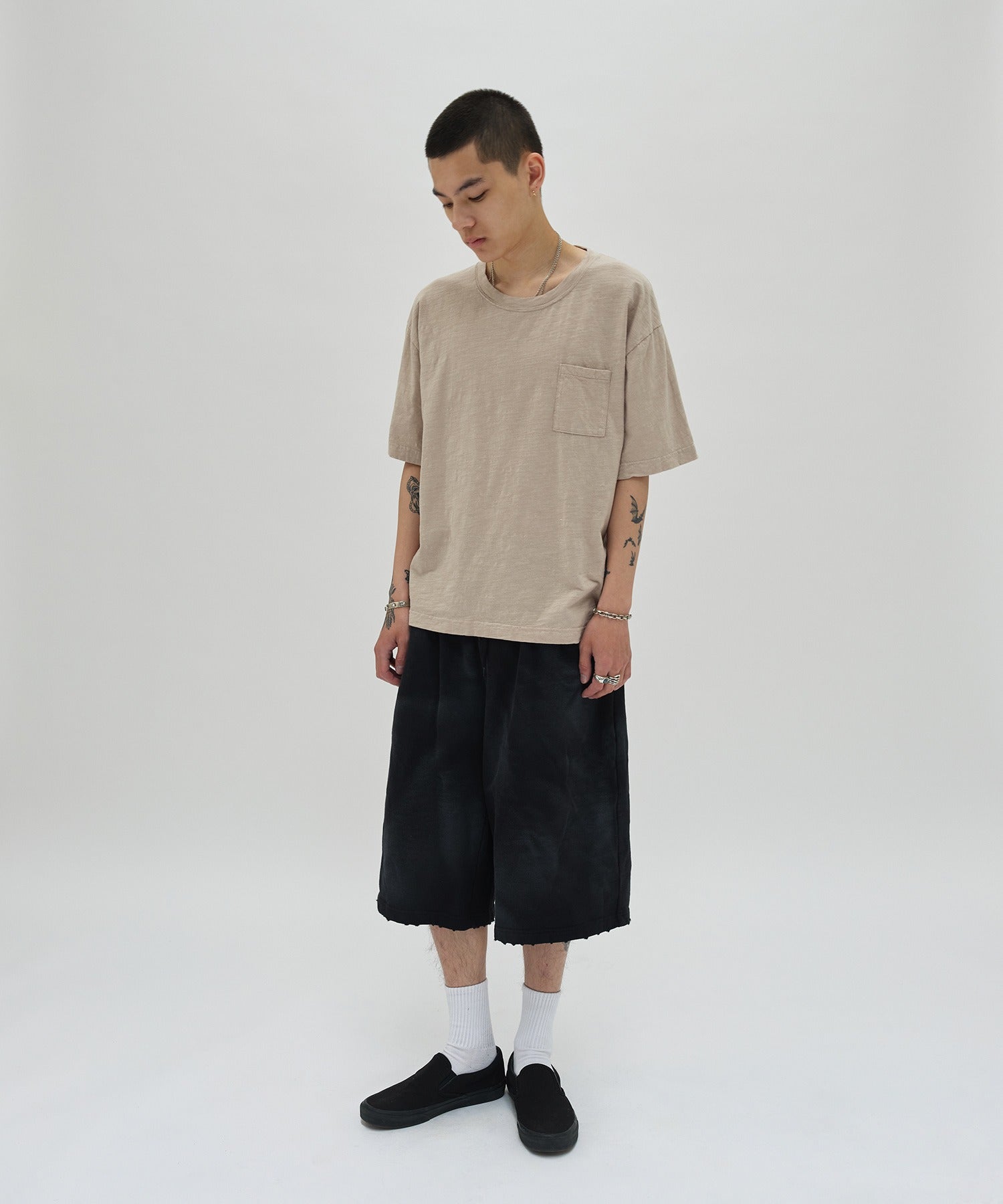 CUT EDGE SWEAT SHORTS [WASHING BLACK]