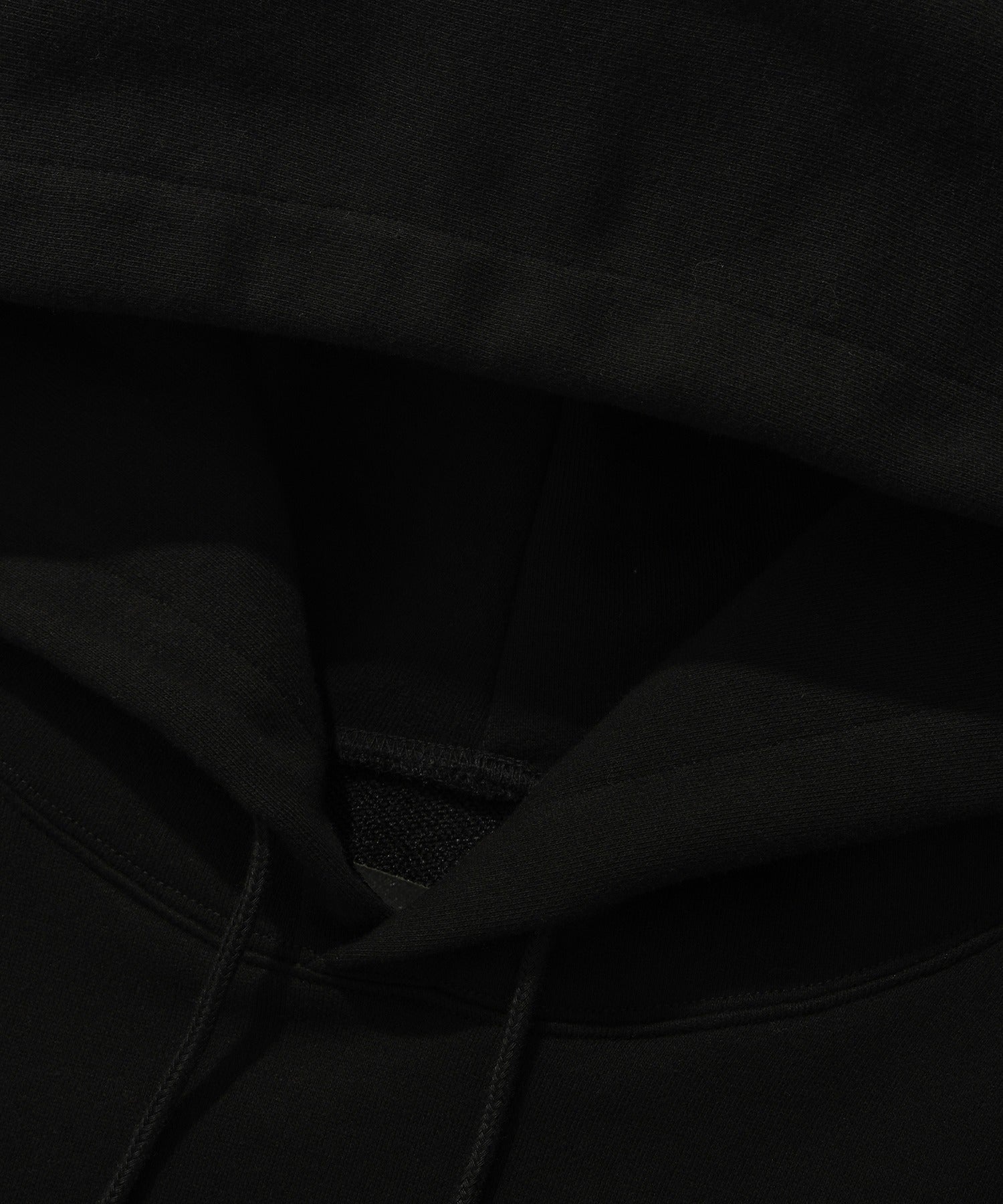HUH!! HOODIE [BLACK]