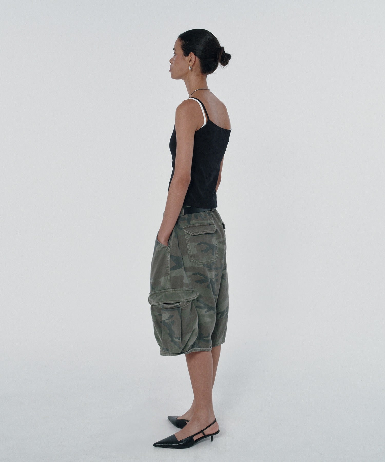 WIDE CARGO SHORTS [GREEN CAMO]
