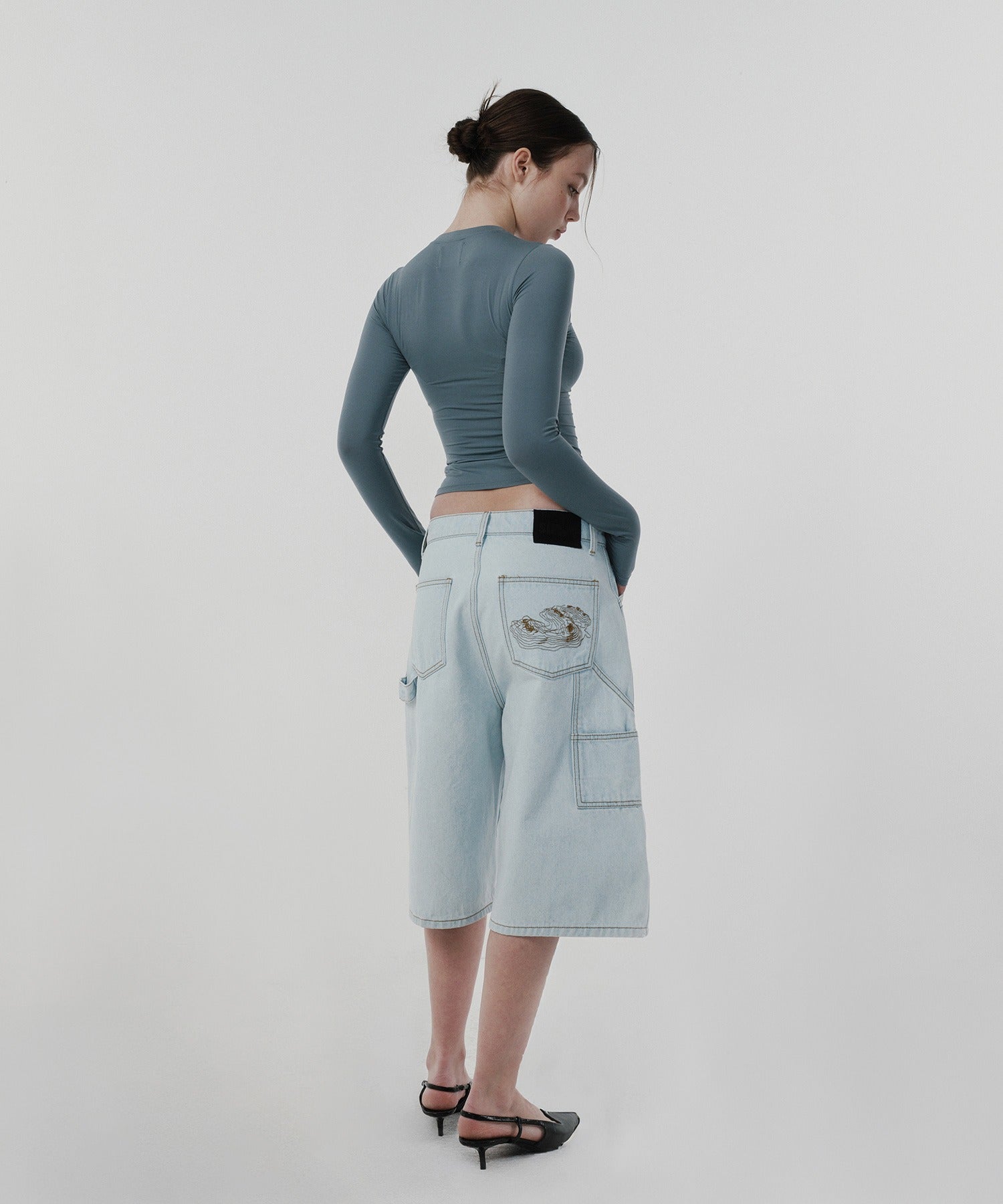 CONTOUR DOUBLE KNEE SHORTS [LIGHT BLUE]