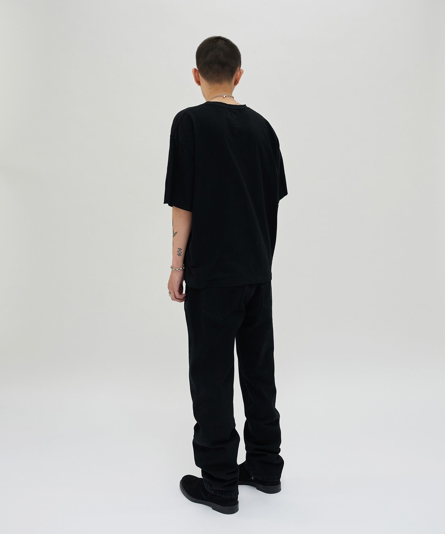 TEXTURED POCKET TEE [BLACK]