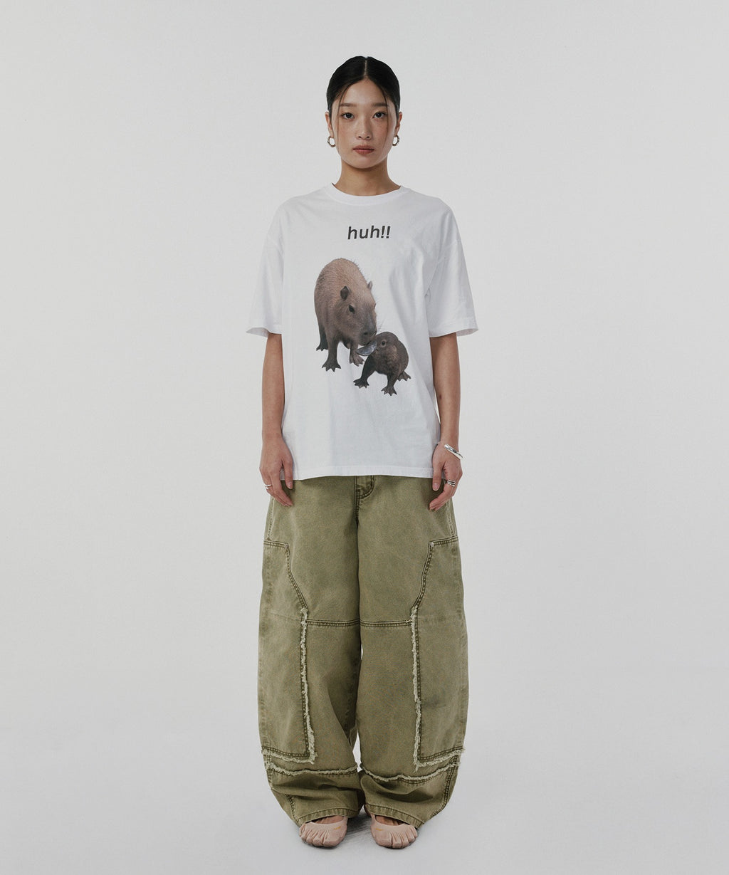 HUH!! CAPYBARA TEE [WHITE]