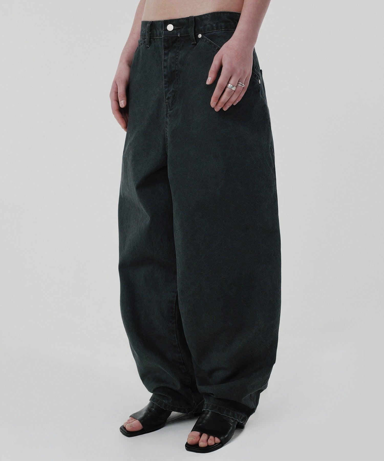 CONTOUR POCKET DENIM [WASHING BLACK]