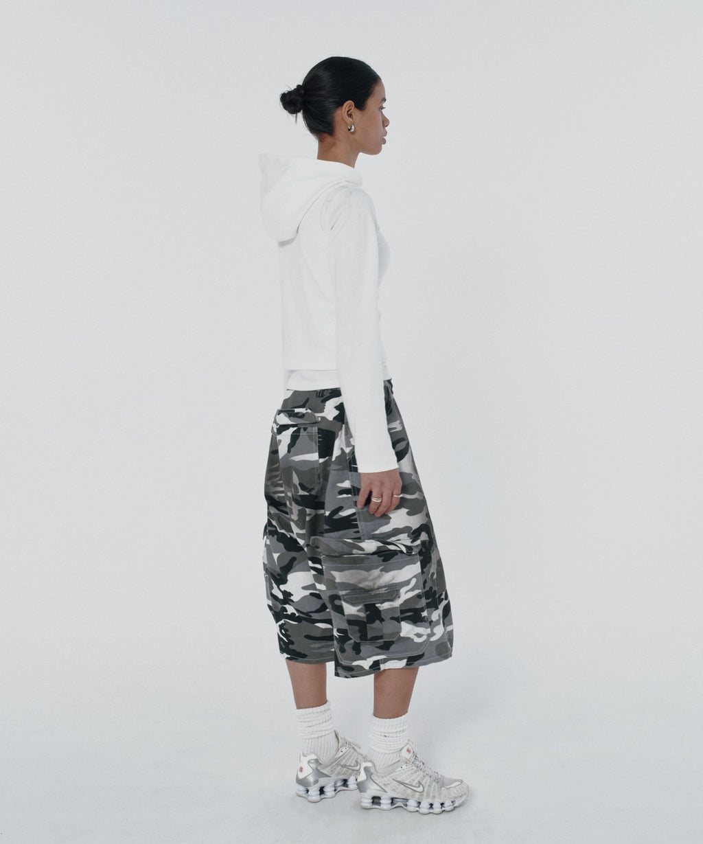 WIDE CARGO SHORTS [WHITE CAMO]
