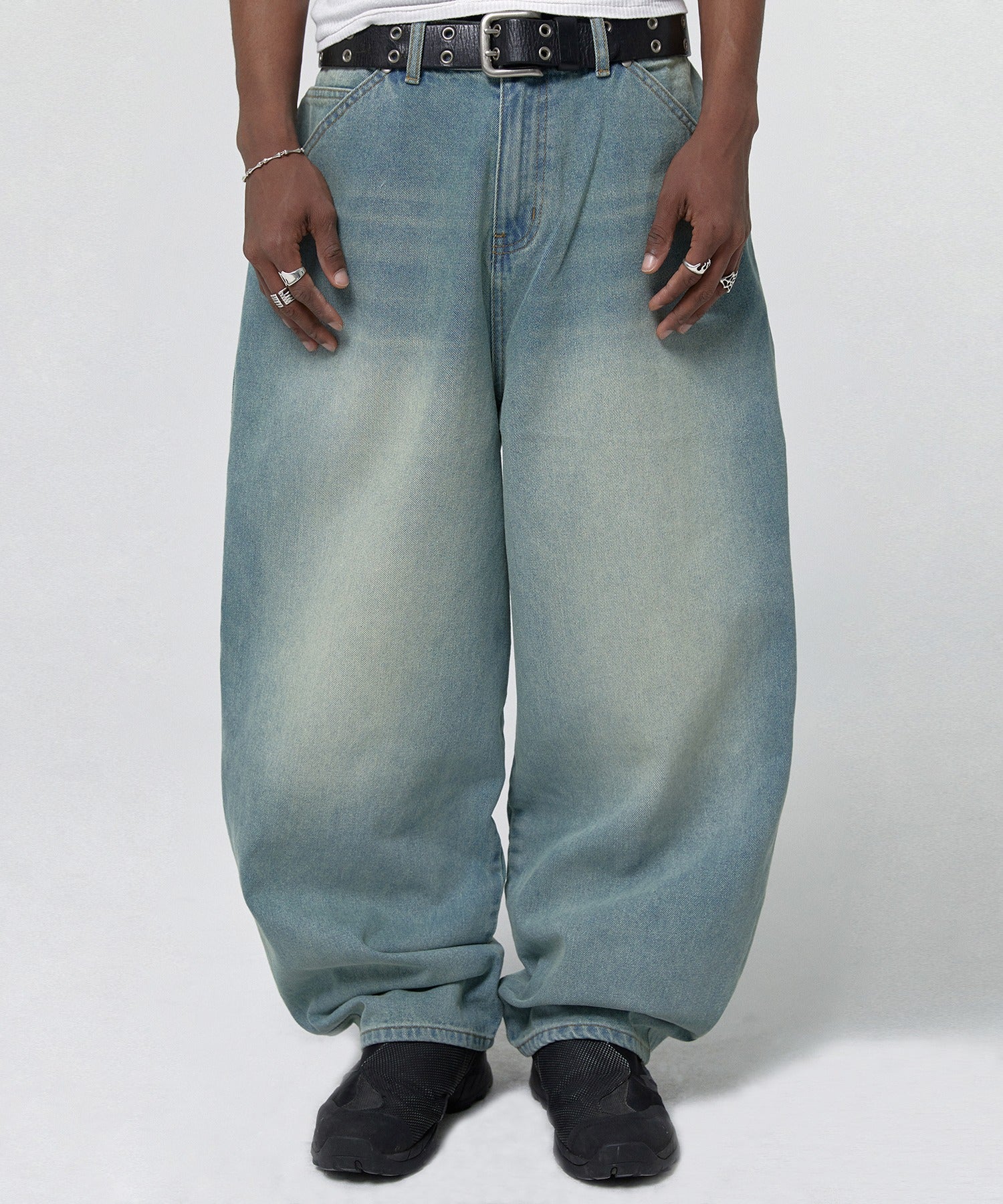 CONTOUR POCKET DENIM [VINTAGE BLUE]