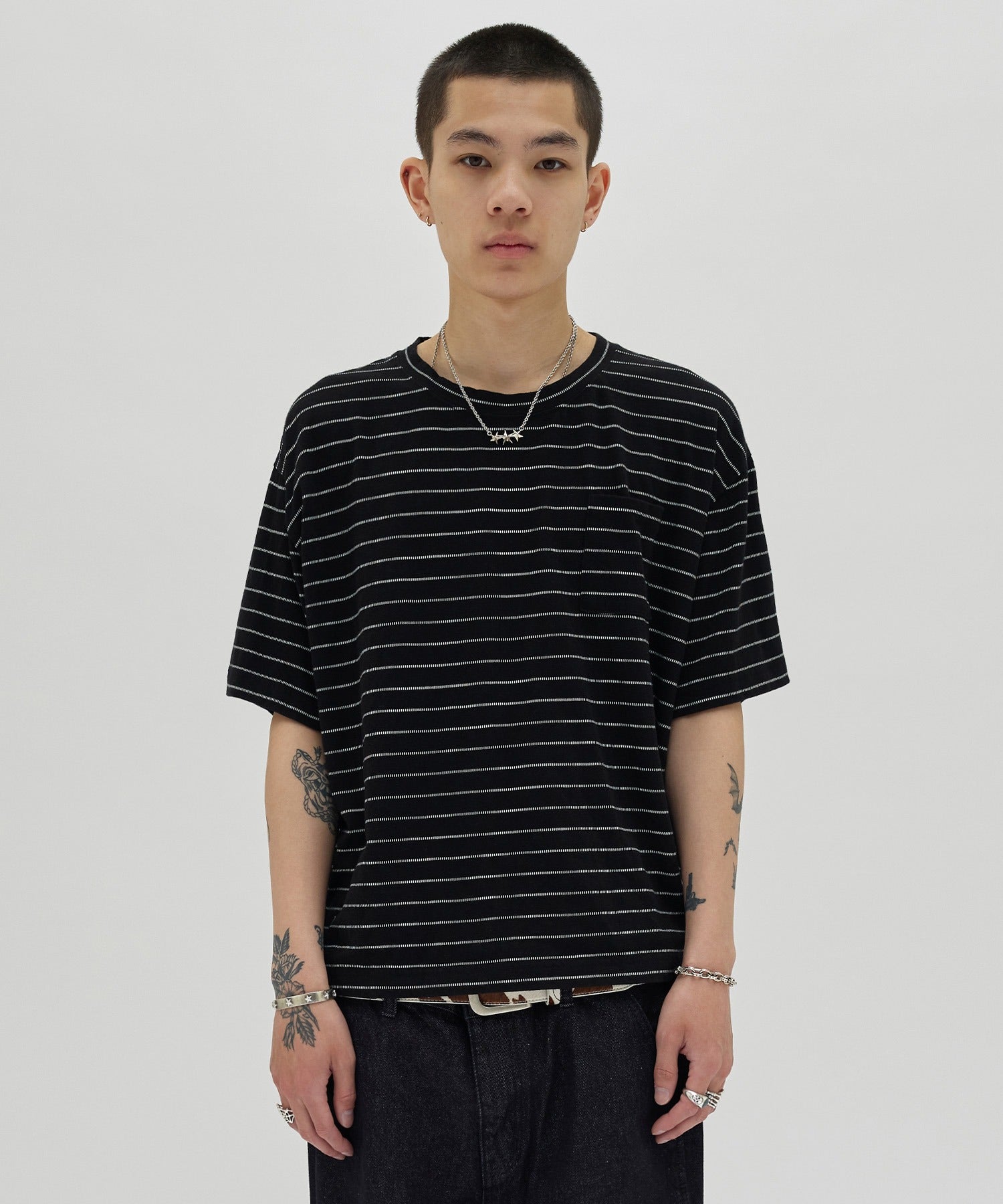 TEXTURED POCKET TEE [BLACK WHITE]