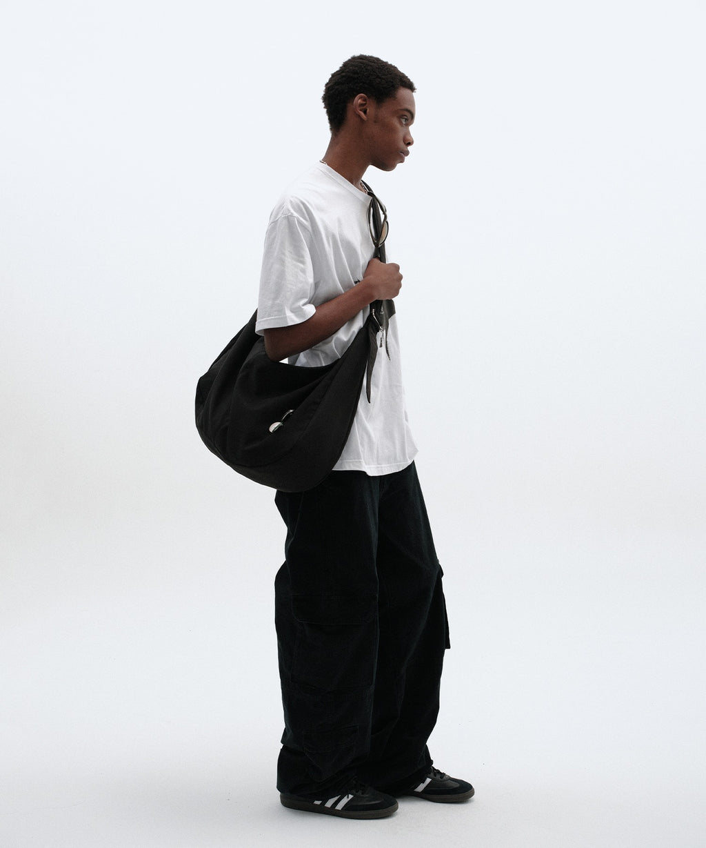 HALFMOON CROSS BAG [BLACK]
