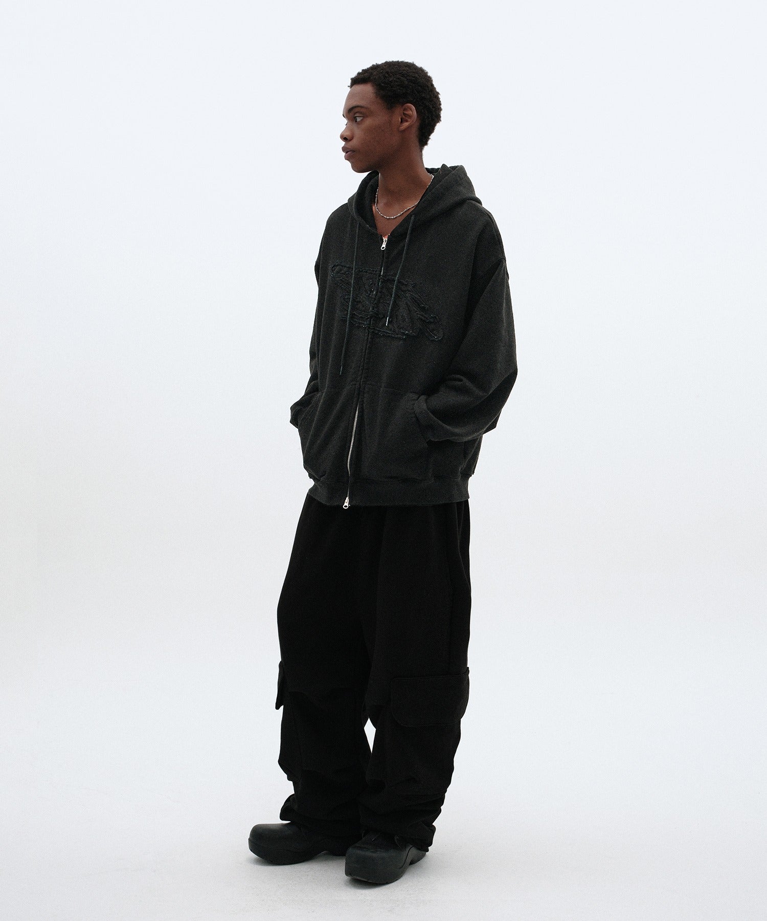 LOOSE SUADE HOOD ZIP UP [BLACK]