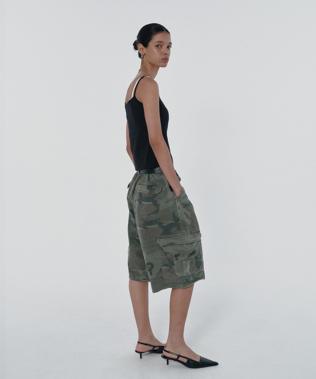 WIDE CARGO SHORTS [GREEN CAMO]