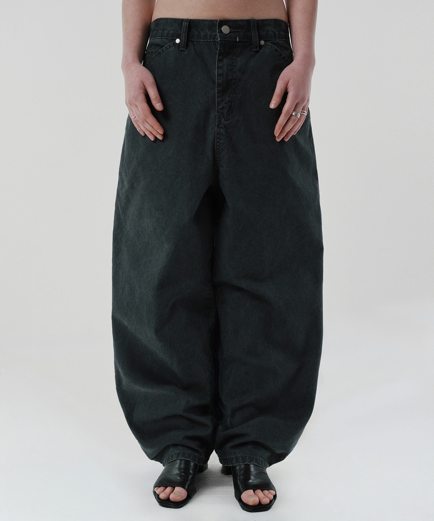 CONTOUR POCKET DENIM [WASHING BLACK]